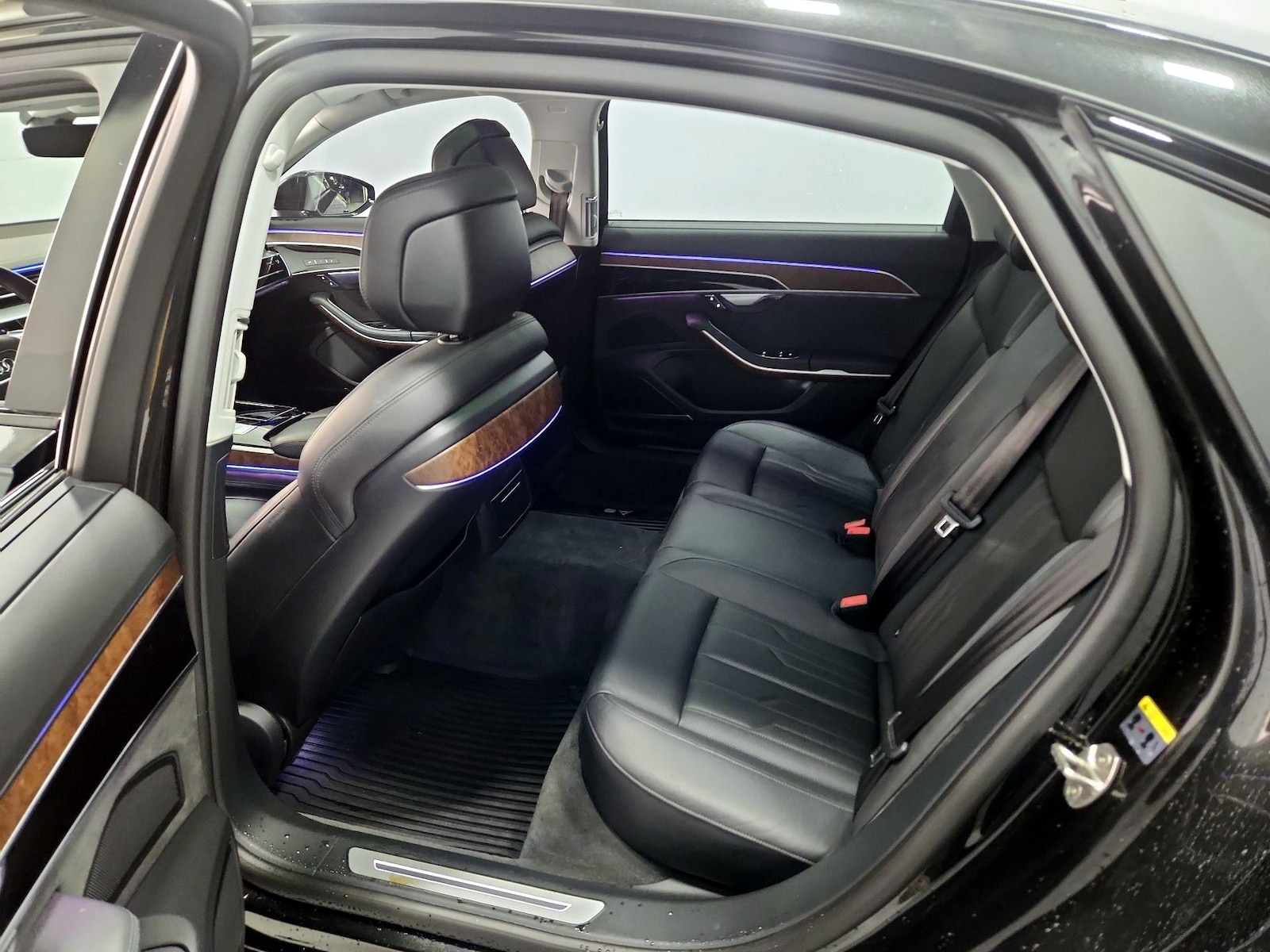 2022 Audi A8 Base - Photo 22