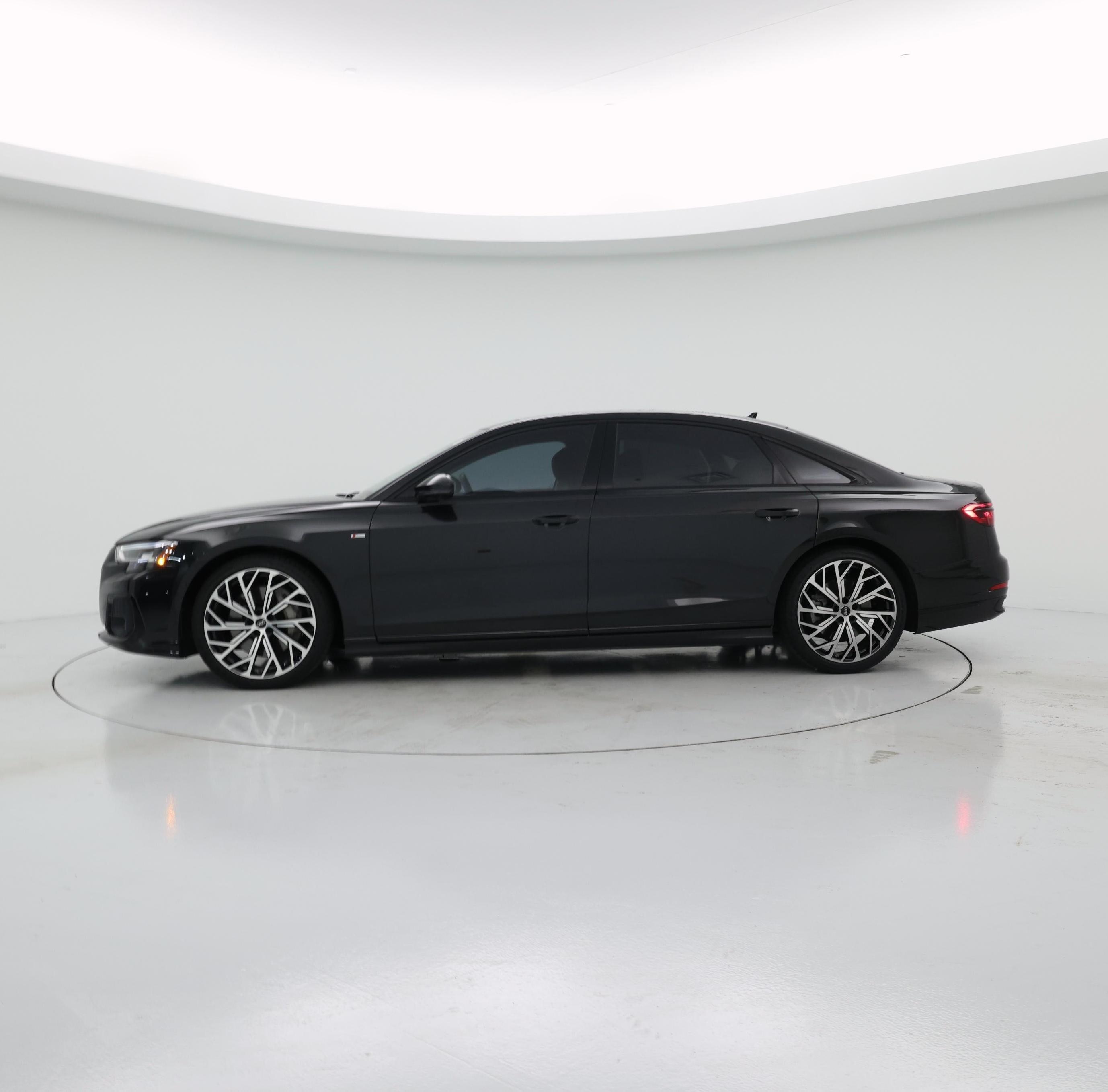 Thumbnail: 2022 Audi A8 - 3
