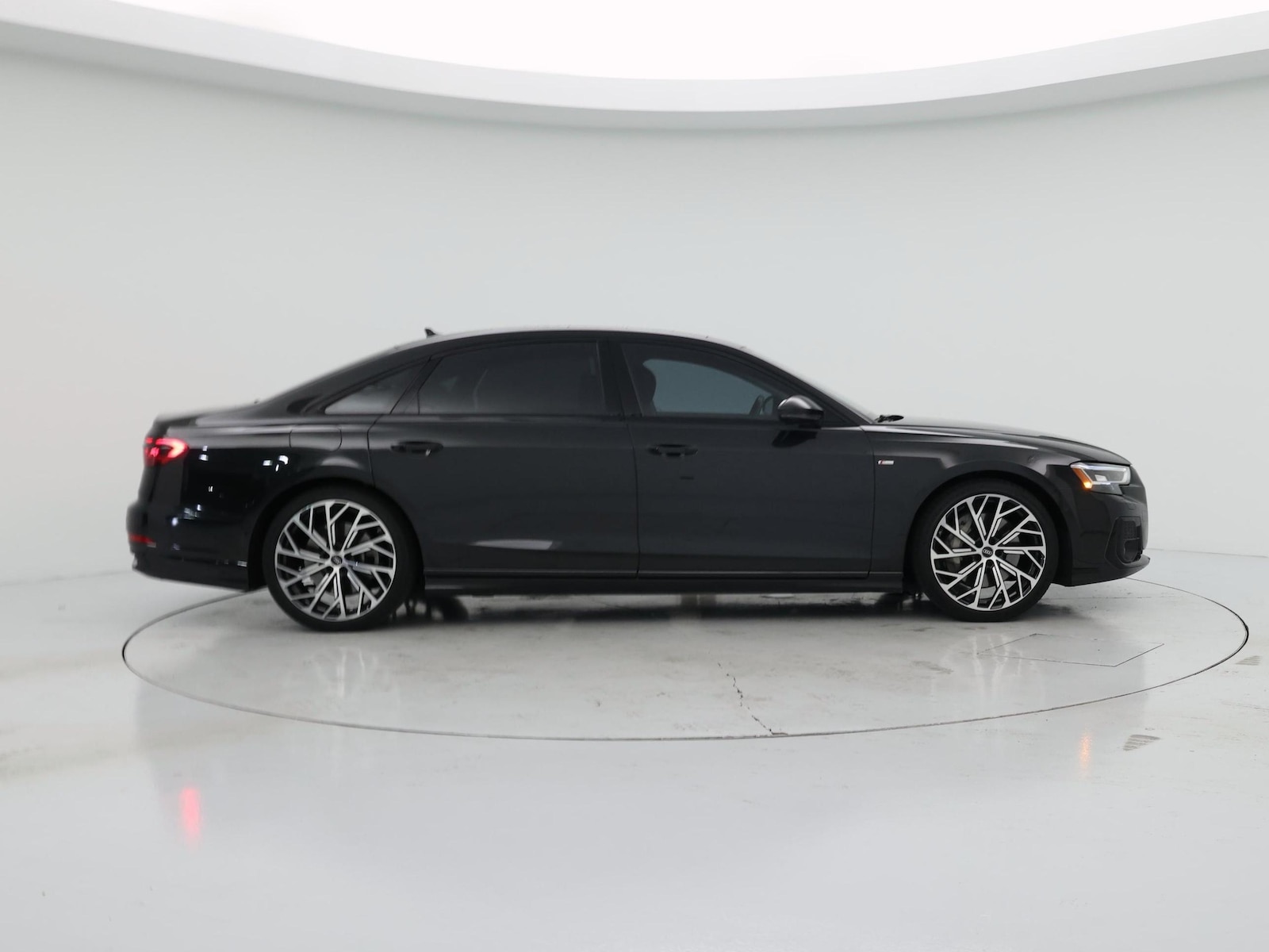 2022 Audi A8 Base - Photo 8
