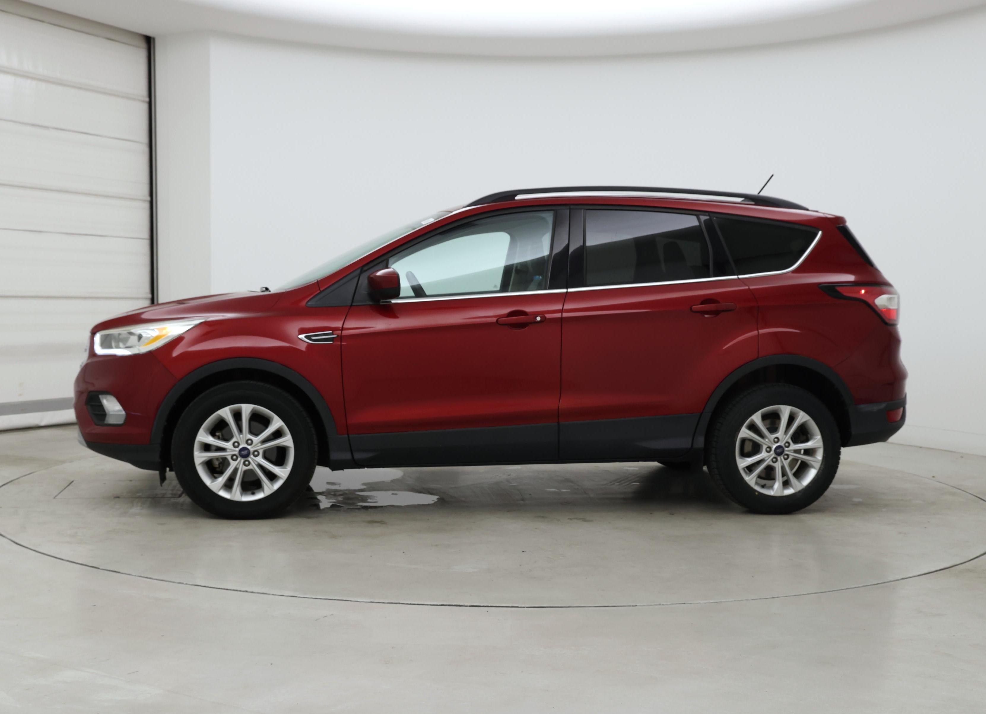 Thumbnail: 2018 Ford Escape - 3