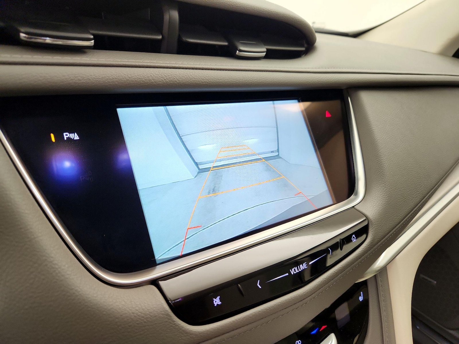2017 Cadillac XT5 Luxury - Photo 16