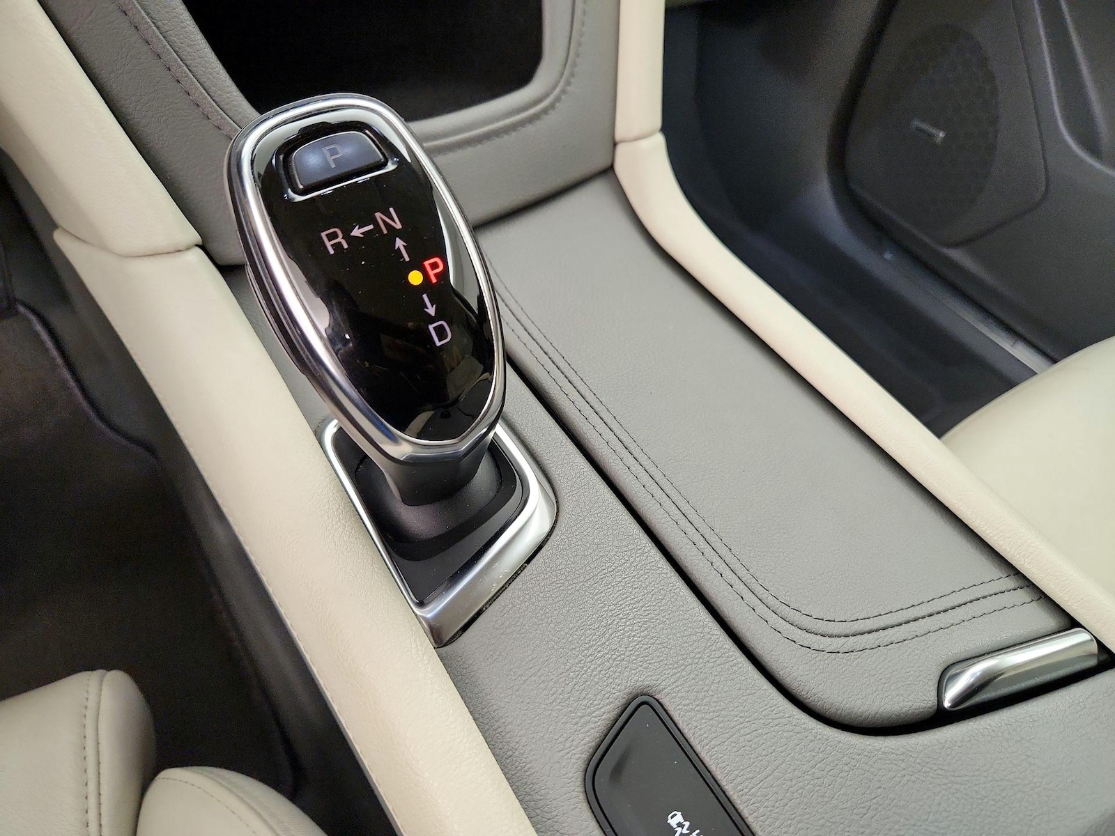 2017 Cadillac XT5 Luxury - Photo 19