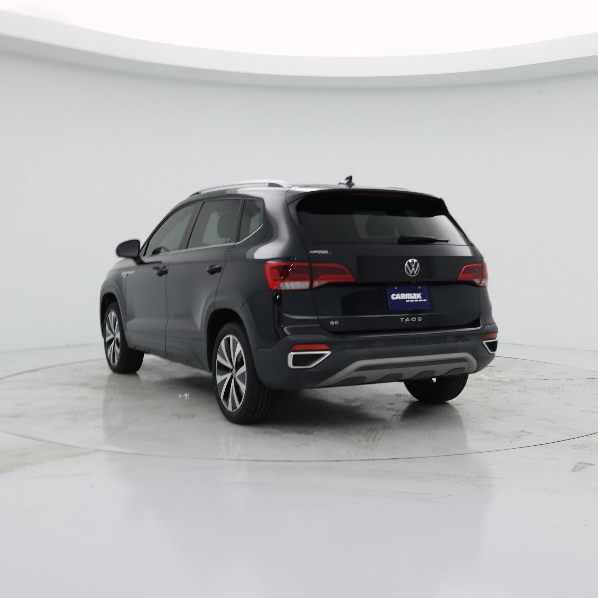 Thumbnail: 2022 Volkswagen Taos - 2