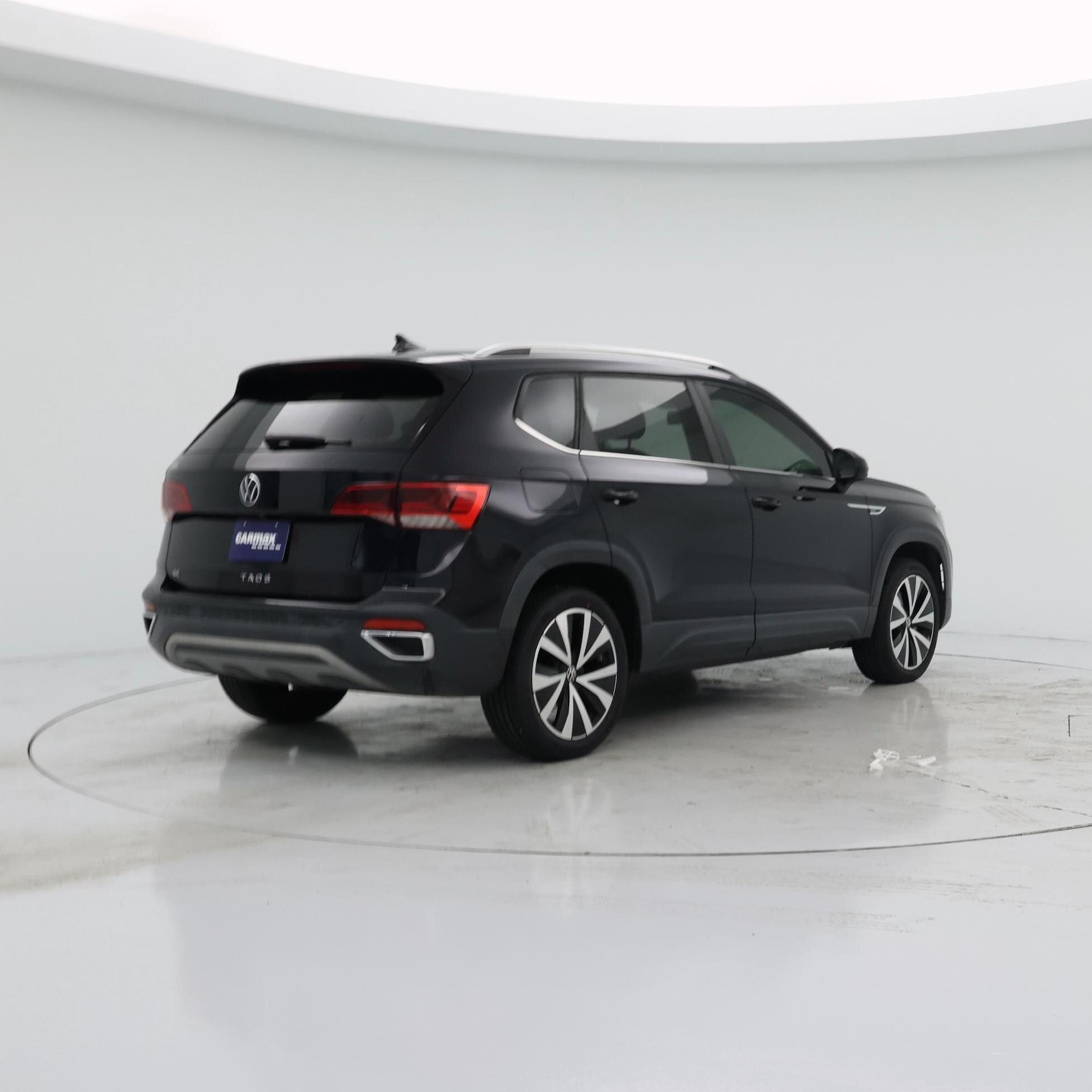 Thumbnail: 2022 Volkswagen Taos - 8