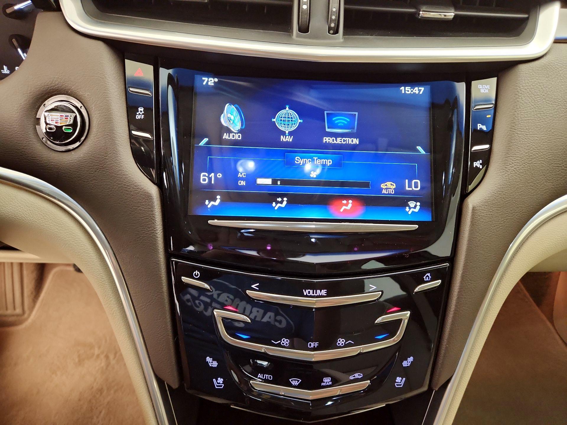 Thumbnail: 2016 Cadillac XTS - 17