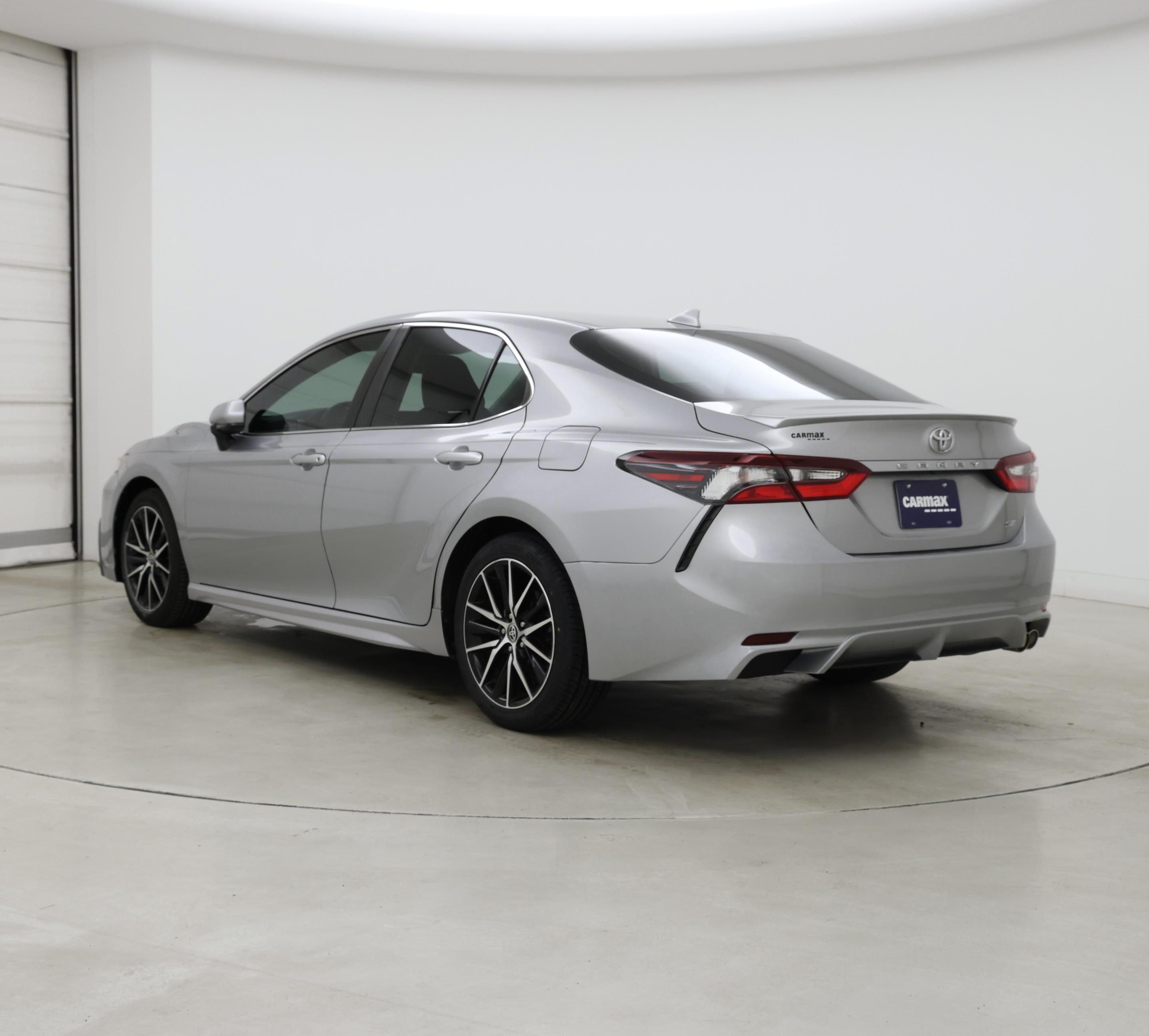 Thumbnail: 2021 Toyota Camry - 2