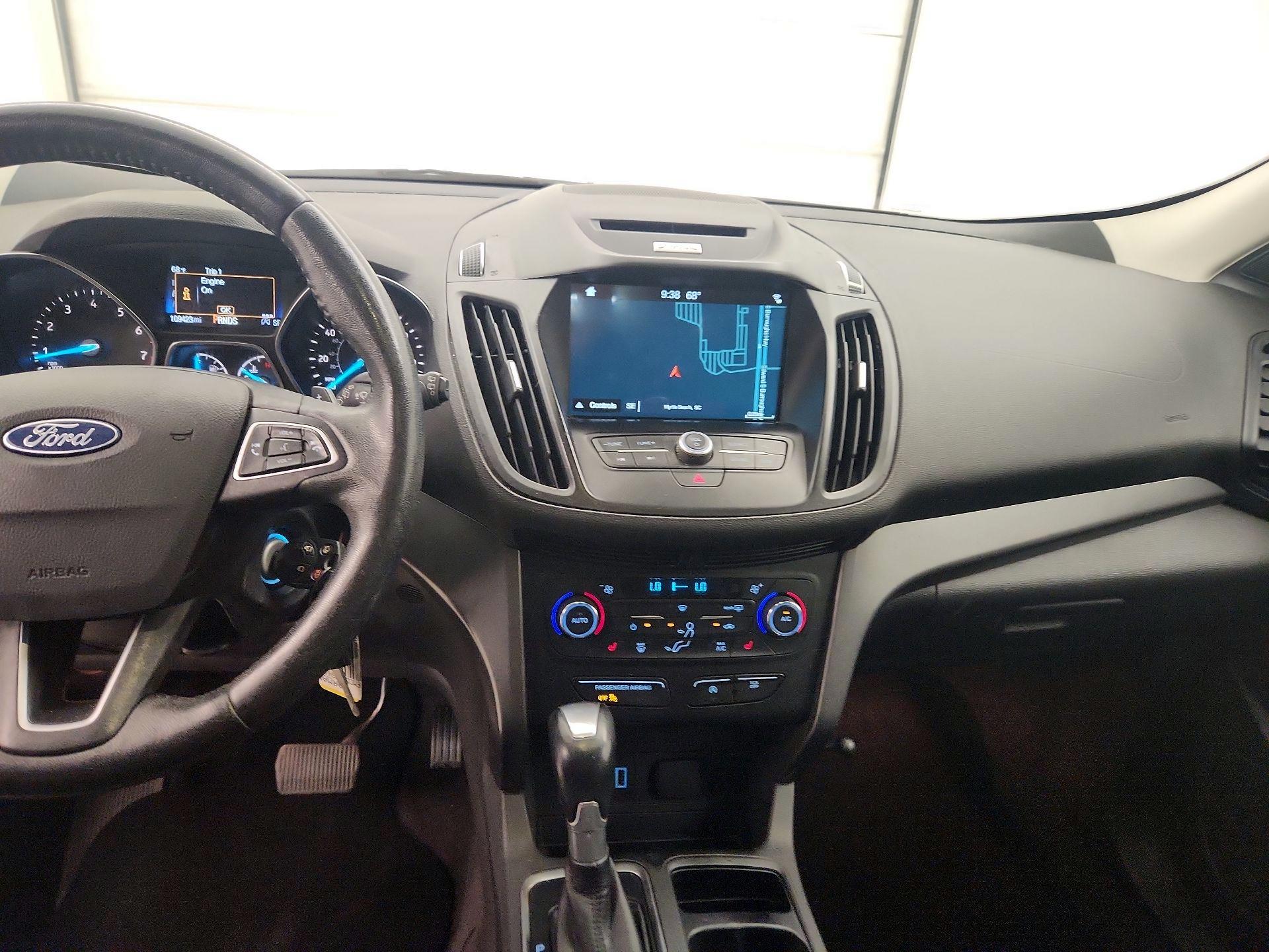 Thumbnail: 2017 Ford Escape - 9