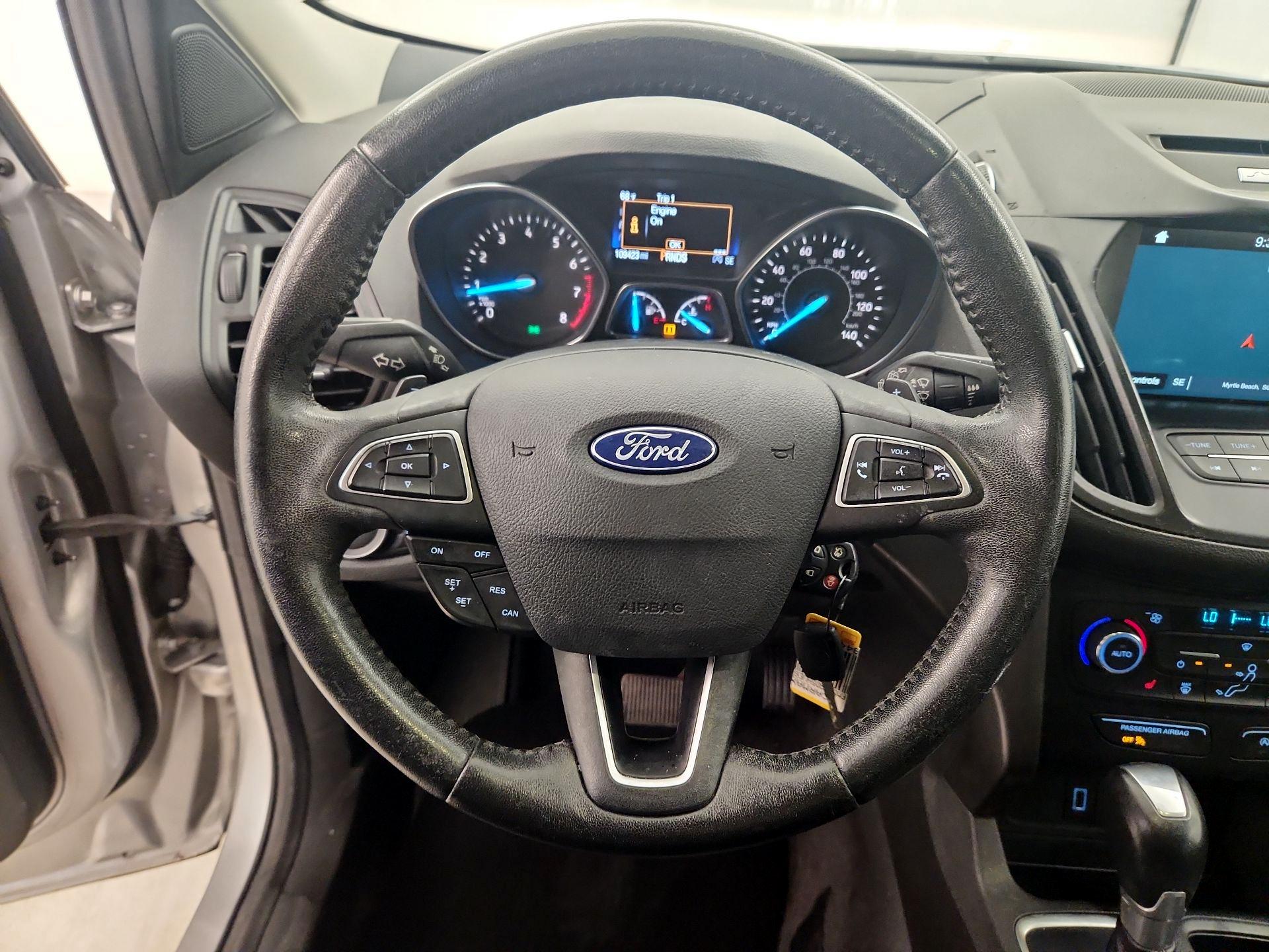 Thumbnail: 2017 Ford Escape - 10