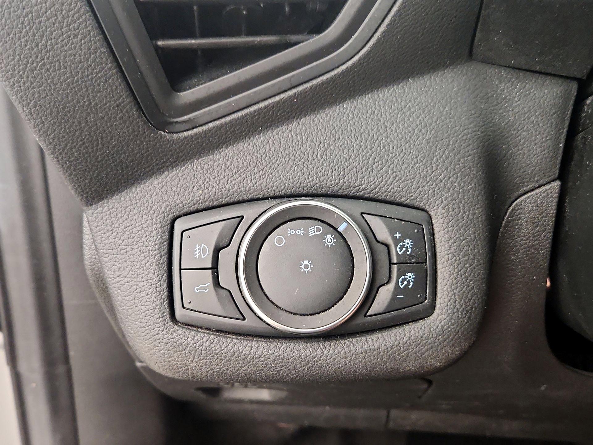 Thumbnail: 2017 Ford Escape - 13