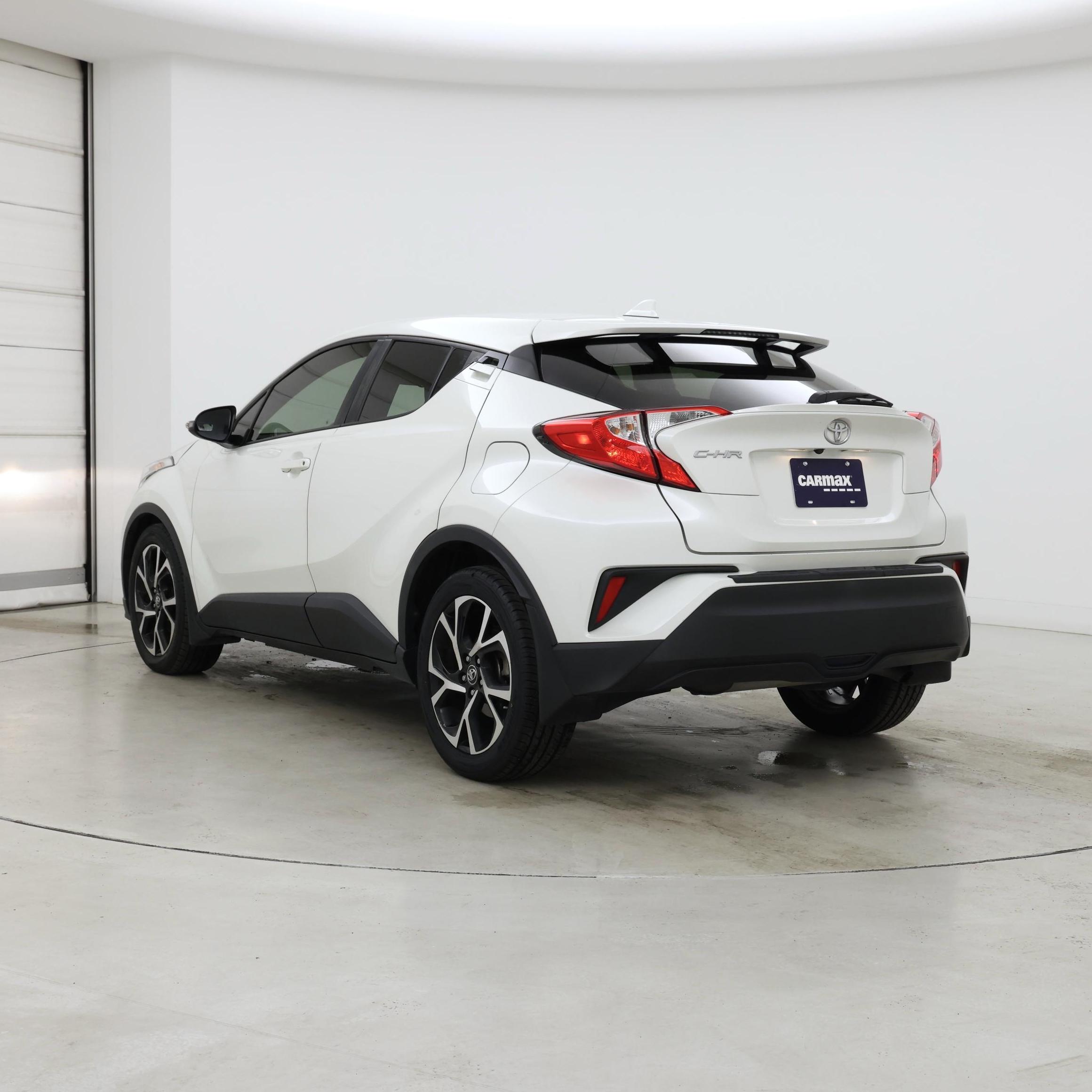 Thumbnail: 2018 Toyota C-HR - 2