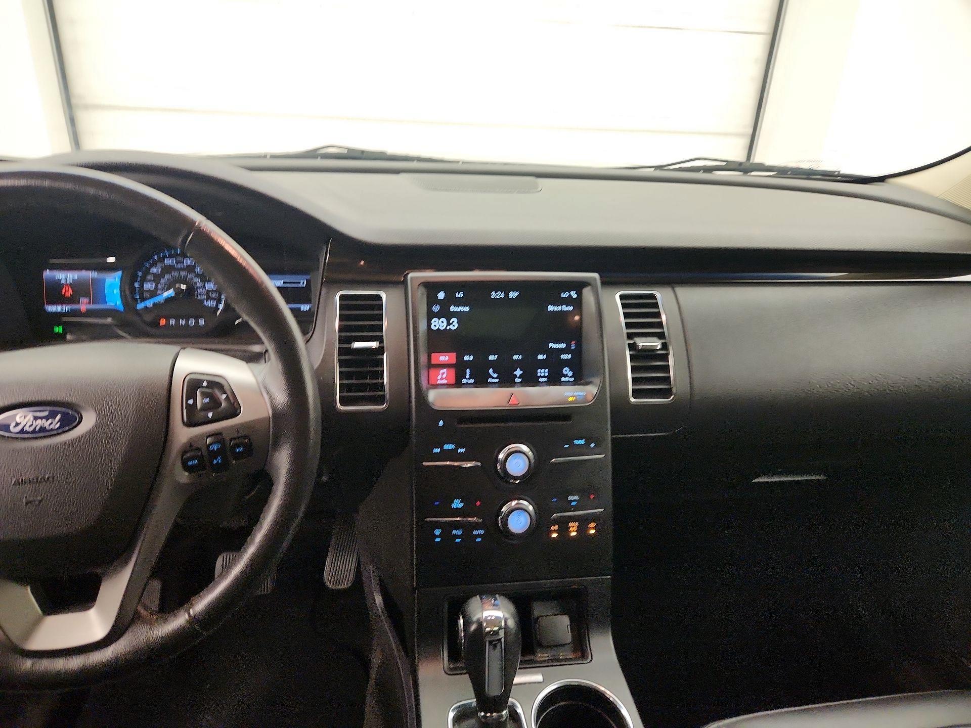 Thumbnail: 2017 Ford Flex - 9