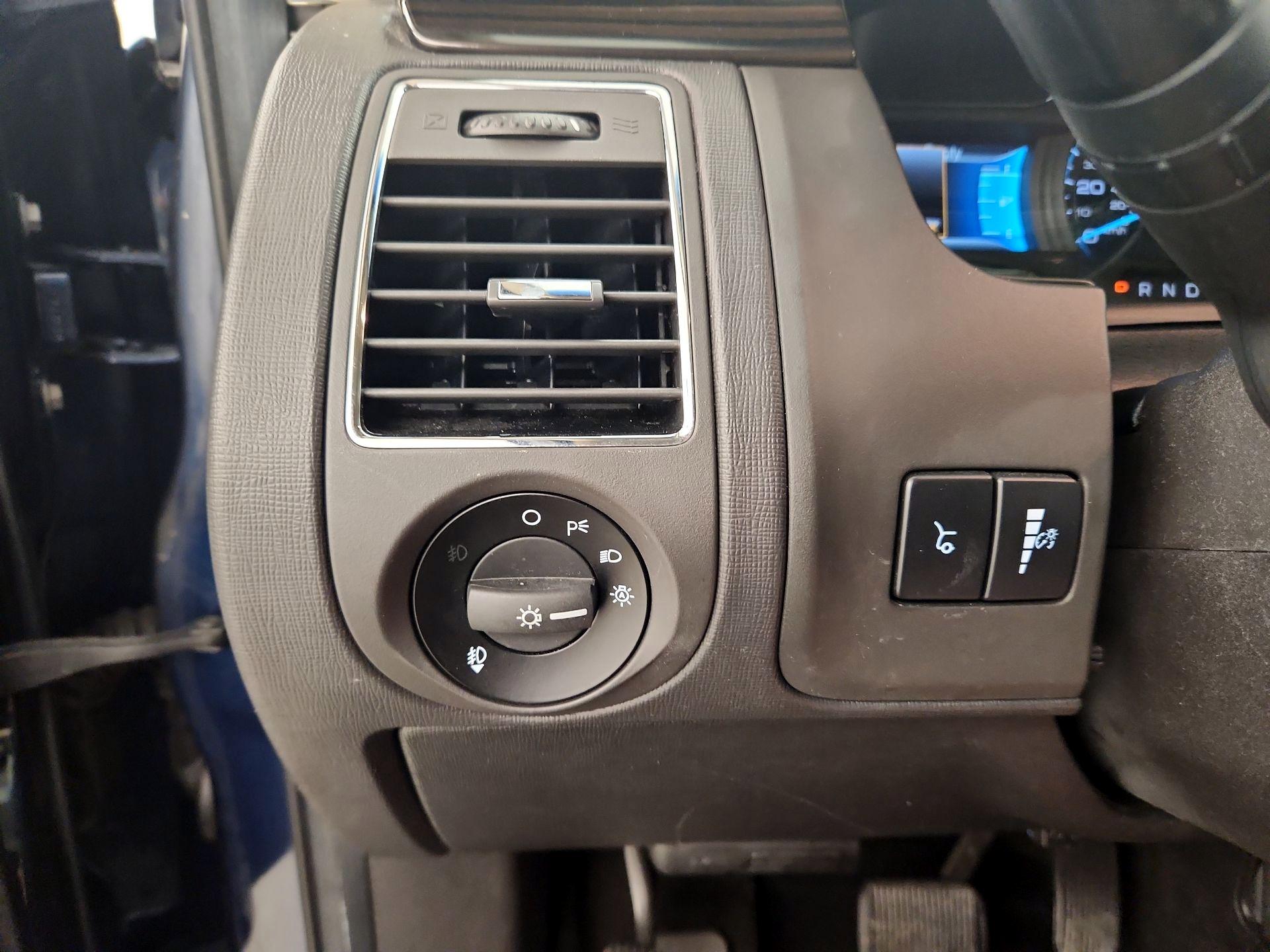 Thumbnail: 2017 Ford Flex - 13
