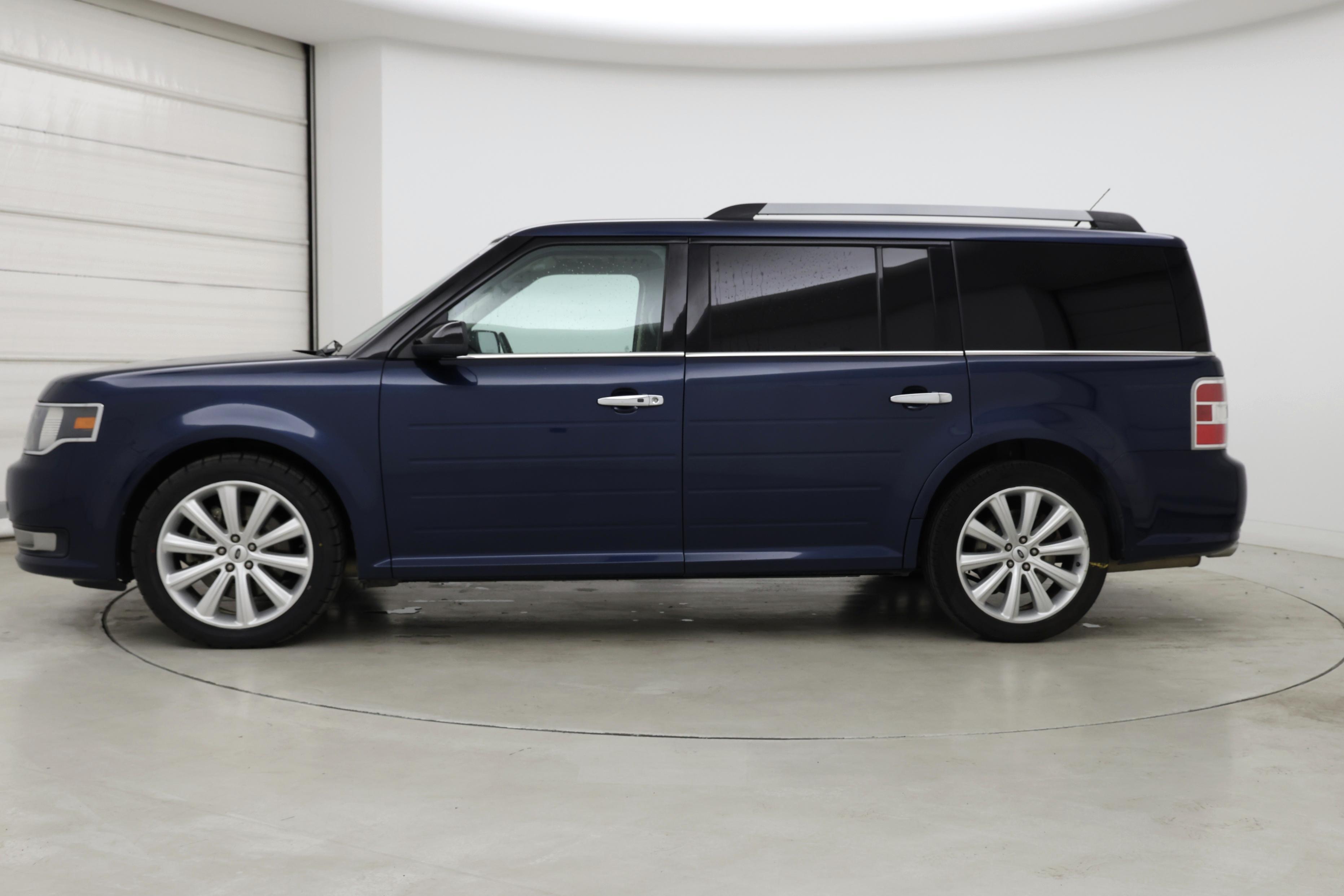 Thumbnail: 2017 Ford Flex - 3