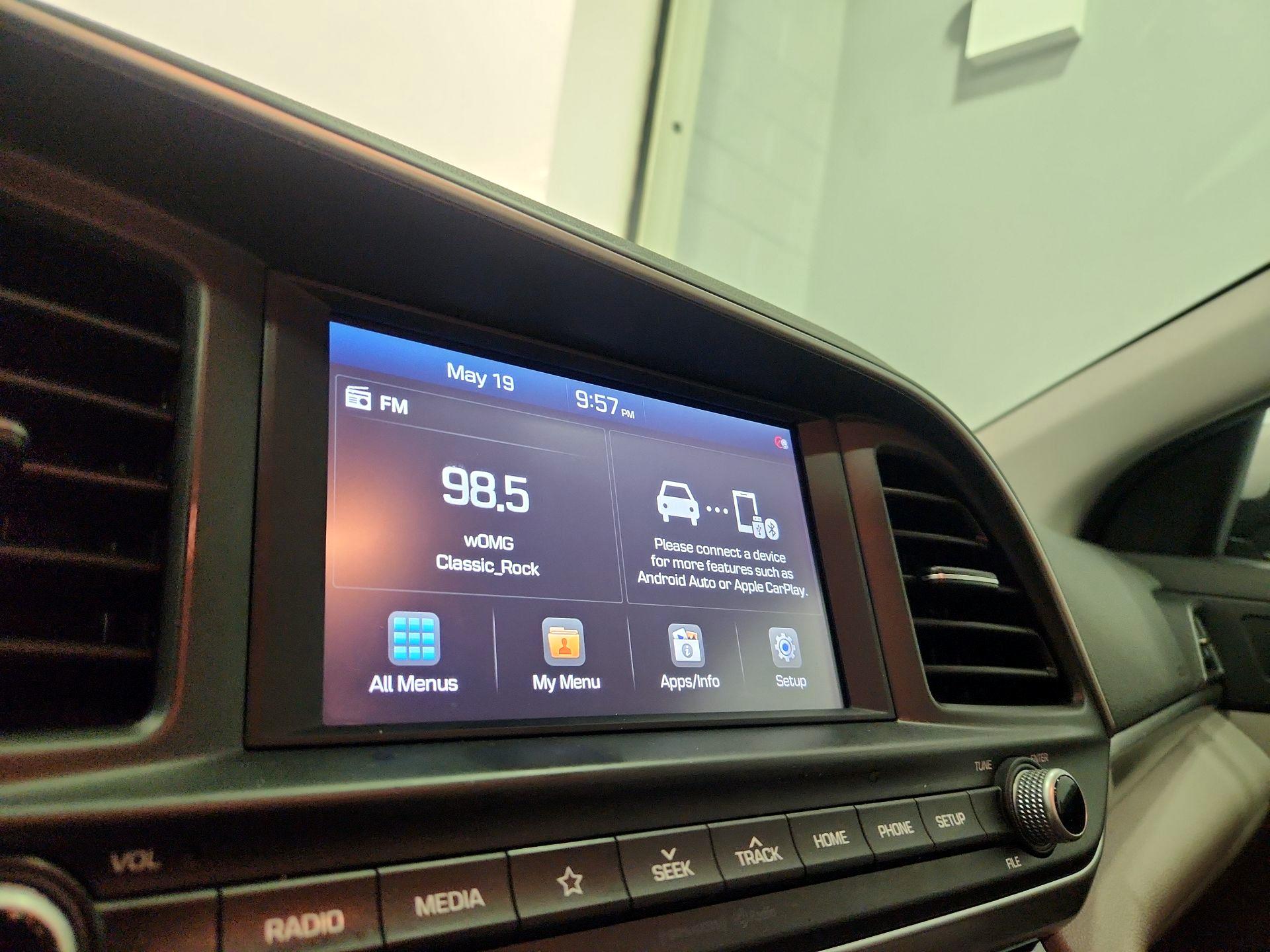 Thumbnail: 2020 Hyundai Elantra - 15