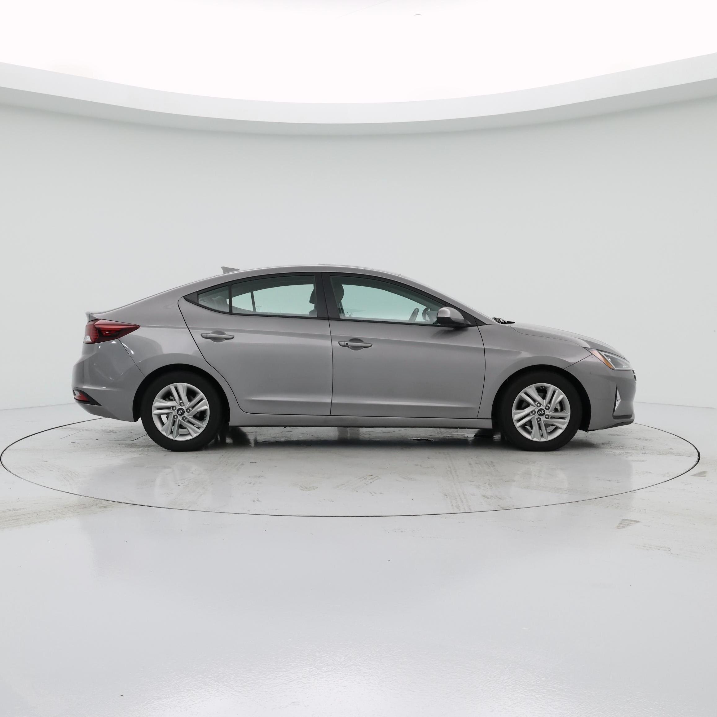 Thumbnail: 2020 Hyundai Elantra - 7