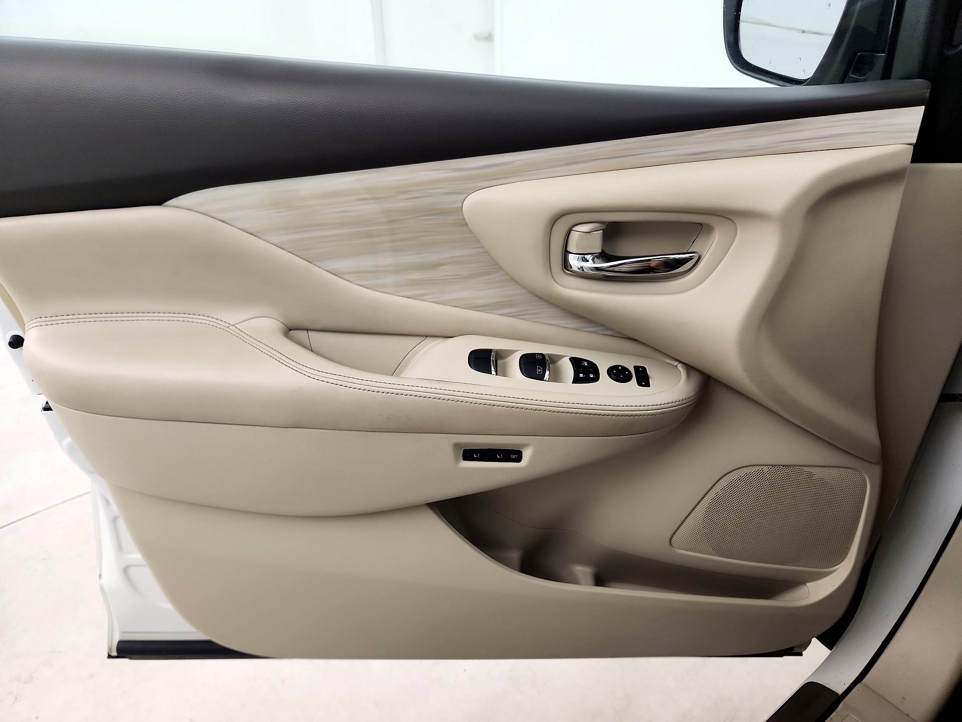 Thumbnail: 2017 Nissan Murano - 12