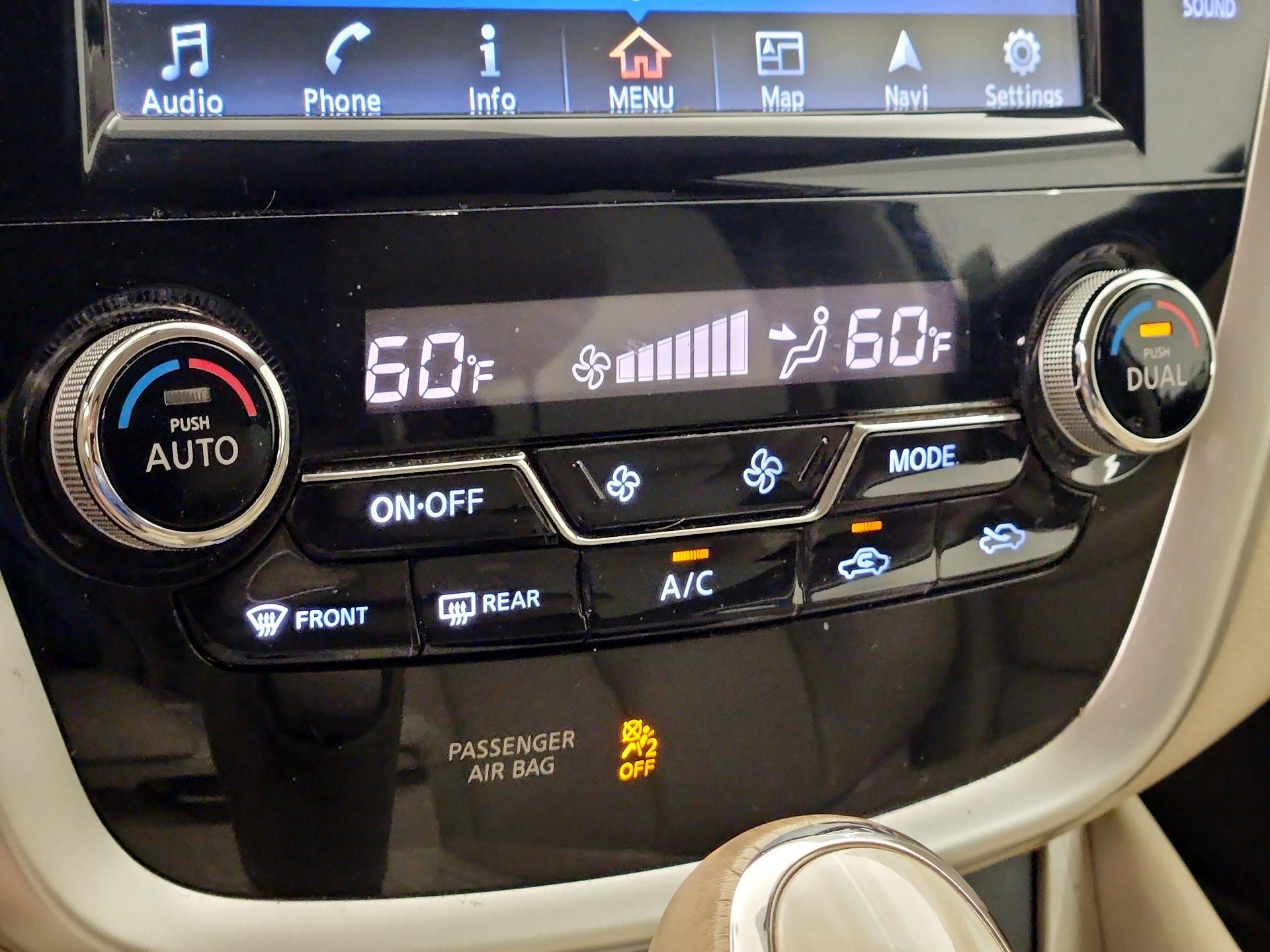 Thumbnail: 2017 Nissan Murano - 17