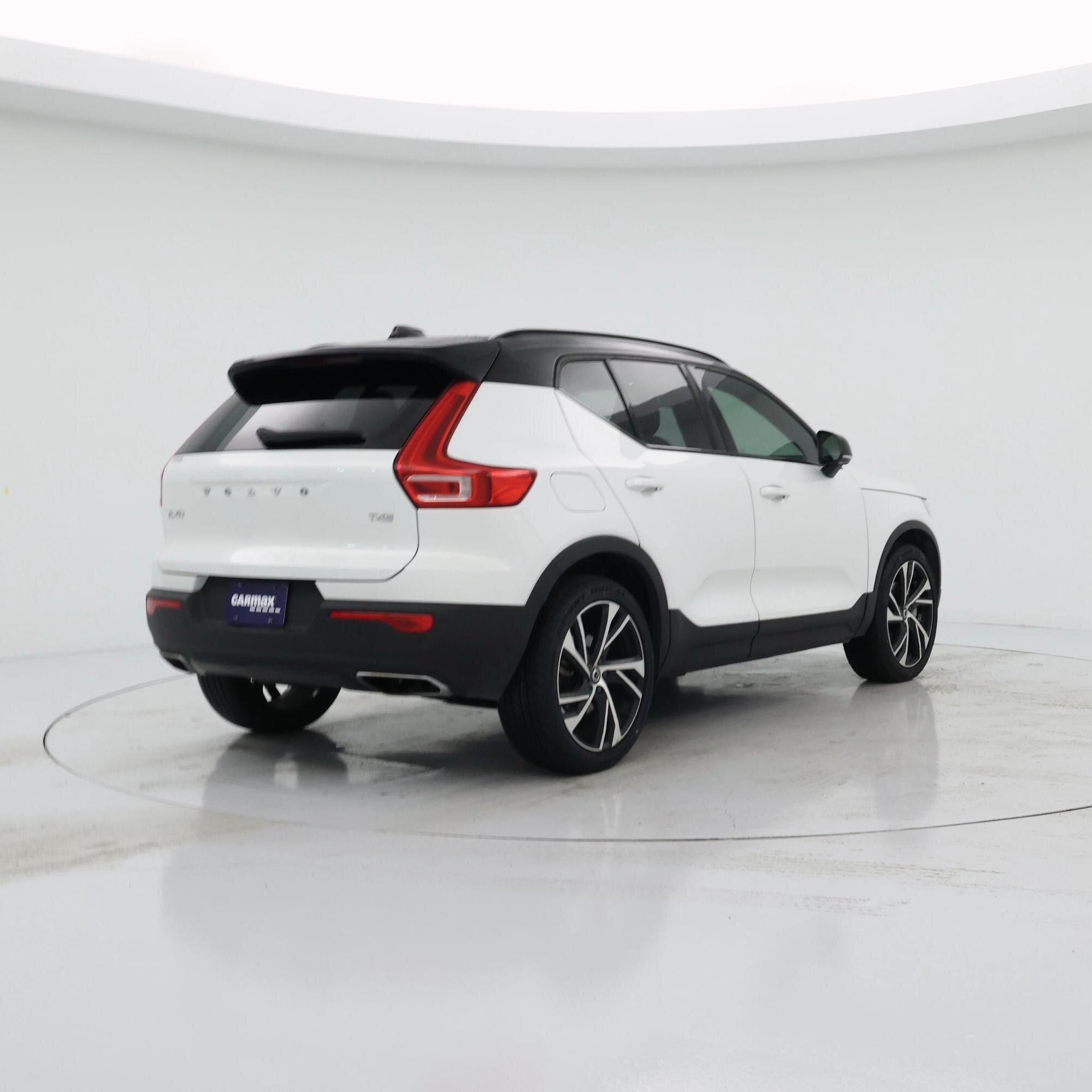 Thumbnail: 2020 Volvo XC40 - 8