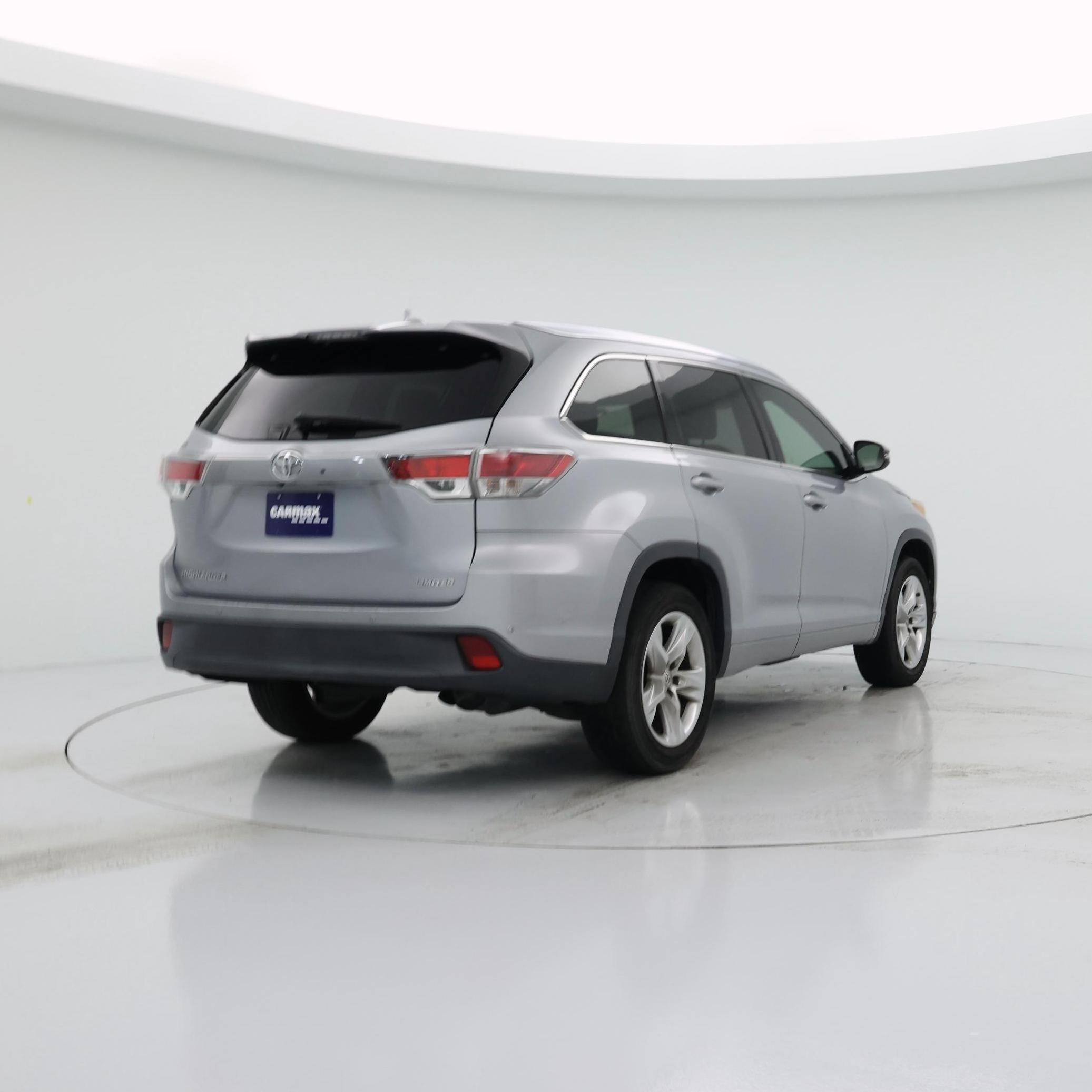Thumbnail: 2015 Toyota Highlander - 8