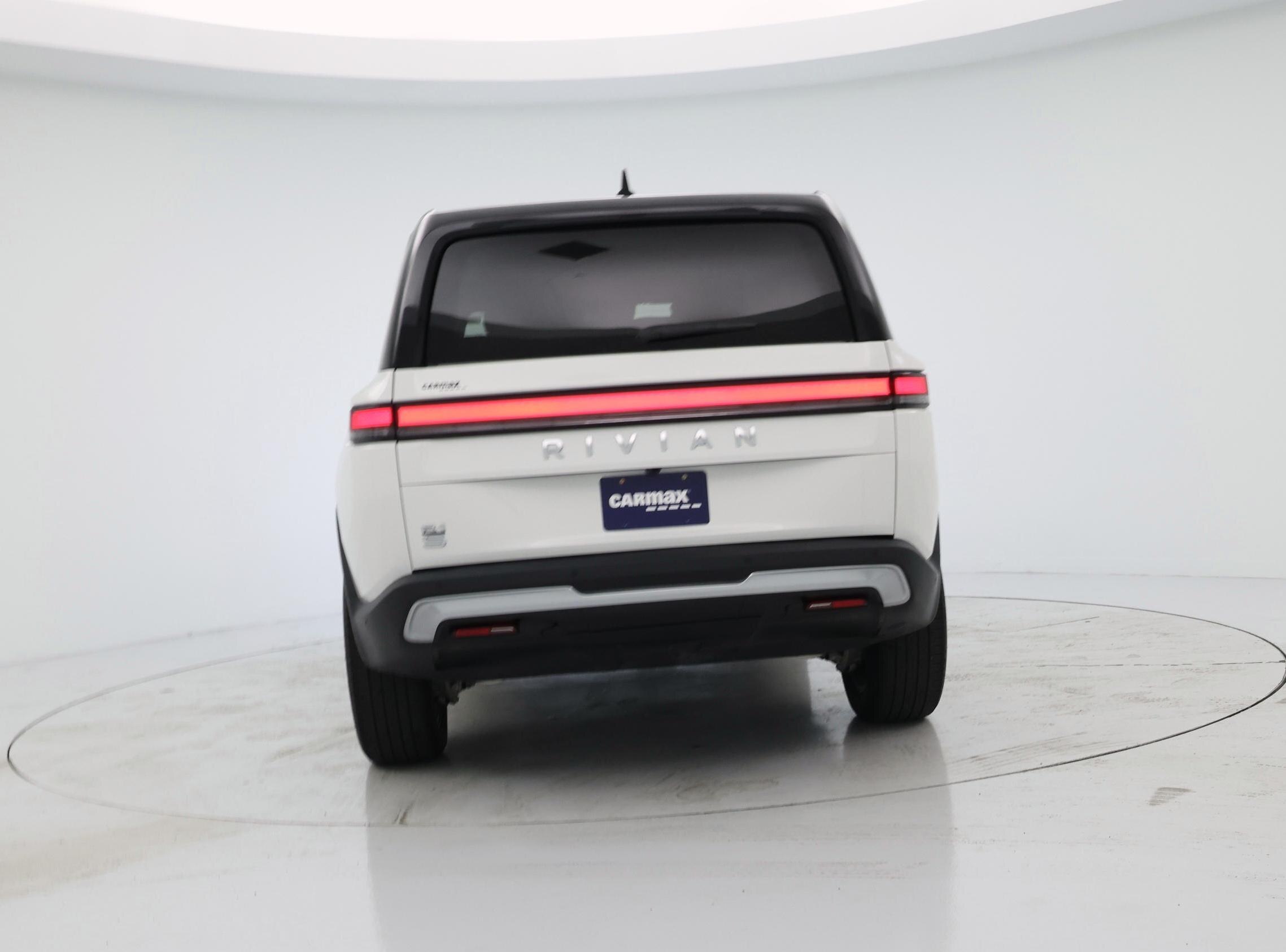 Thumbnail: 2025 Rivian R1S - 6