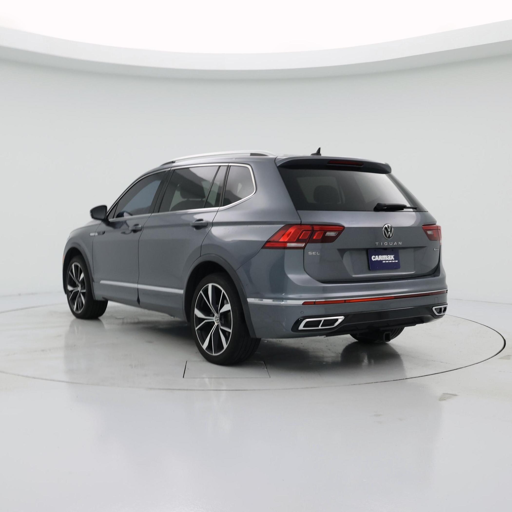 Thumbnail: 2022 Volkswagen Tiguan - 2