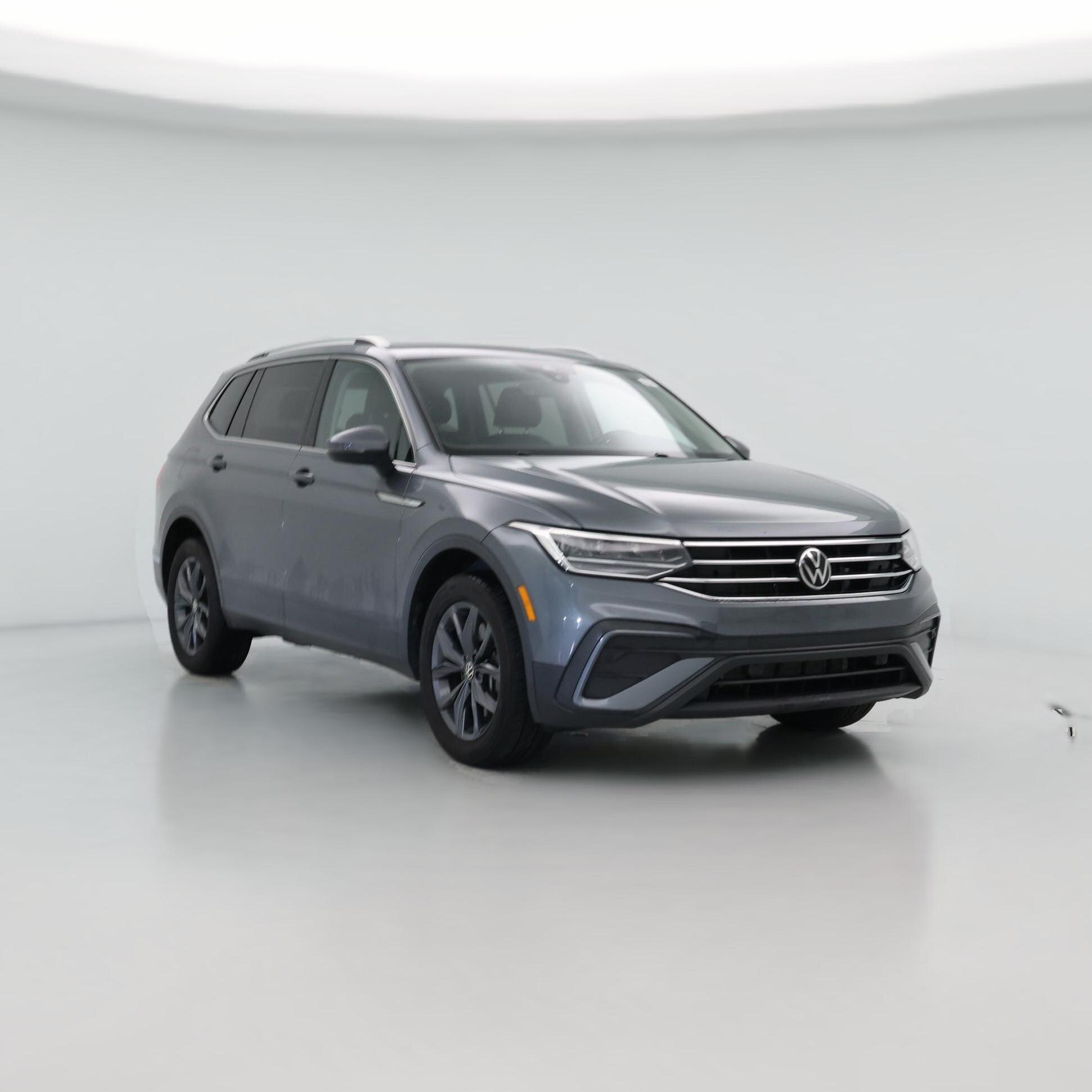 Thumbnail: 2022 Volkswagen Tiguan - 1