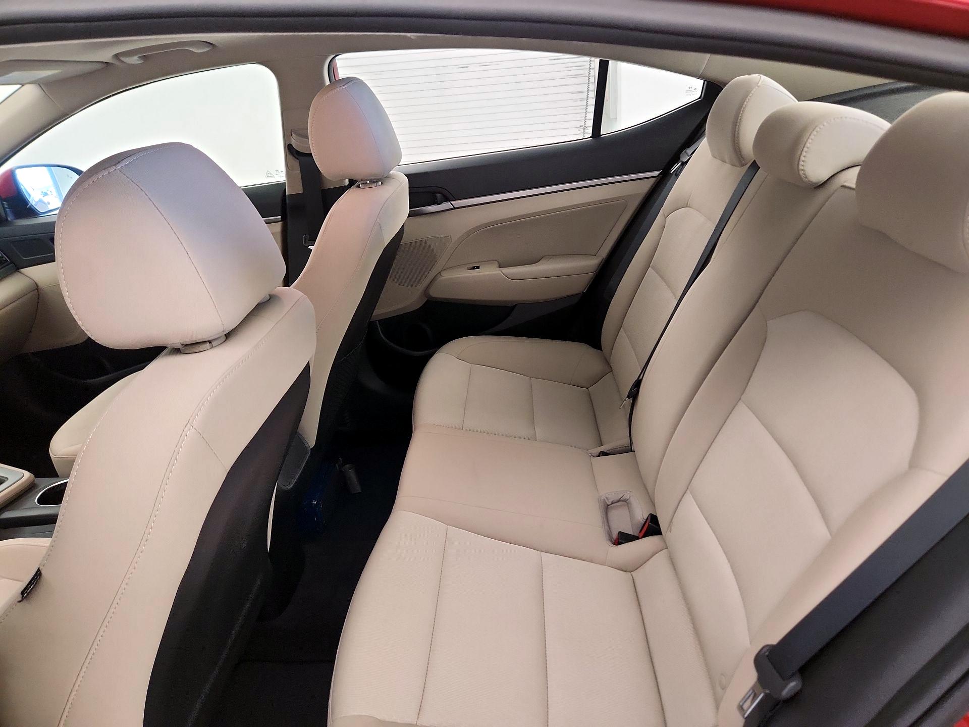 Thumbnail: 2017 Hyundai Elantra - 20