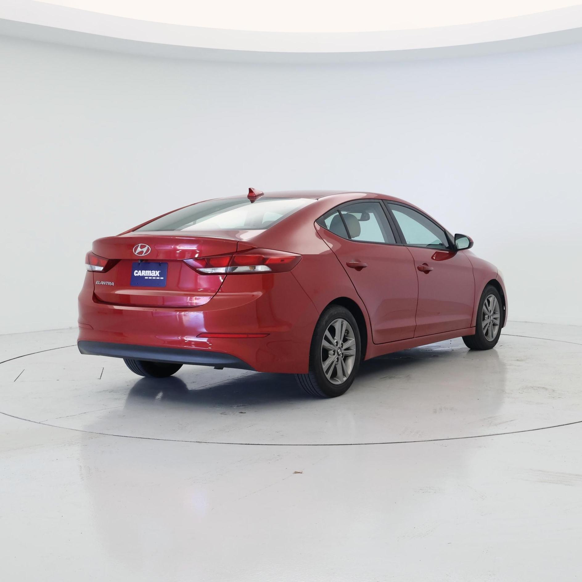 Thumbnail: 2017 Hyundai Elantra - 8