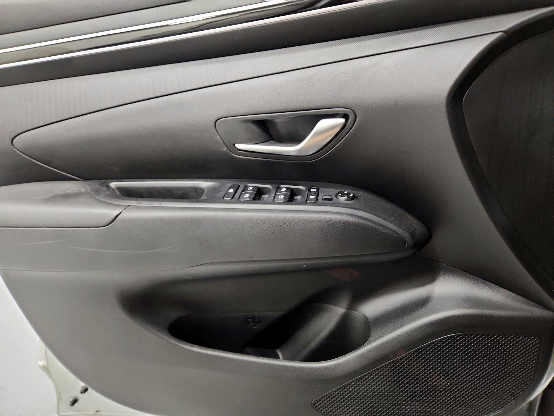 Thumbnail: 2023 Hyundai Tucson - 12