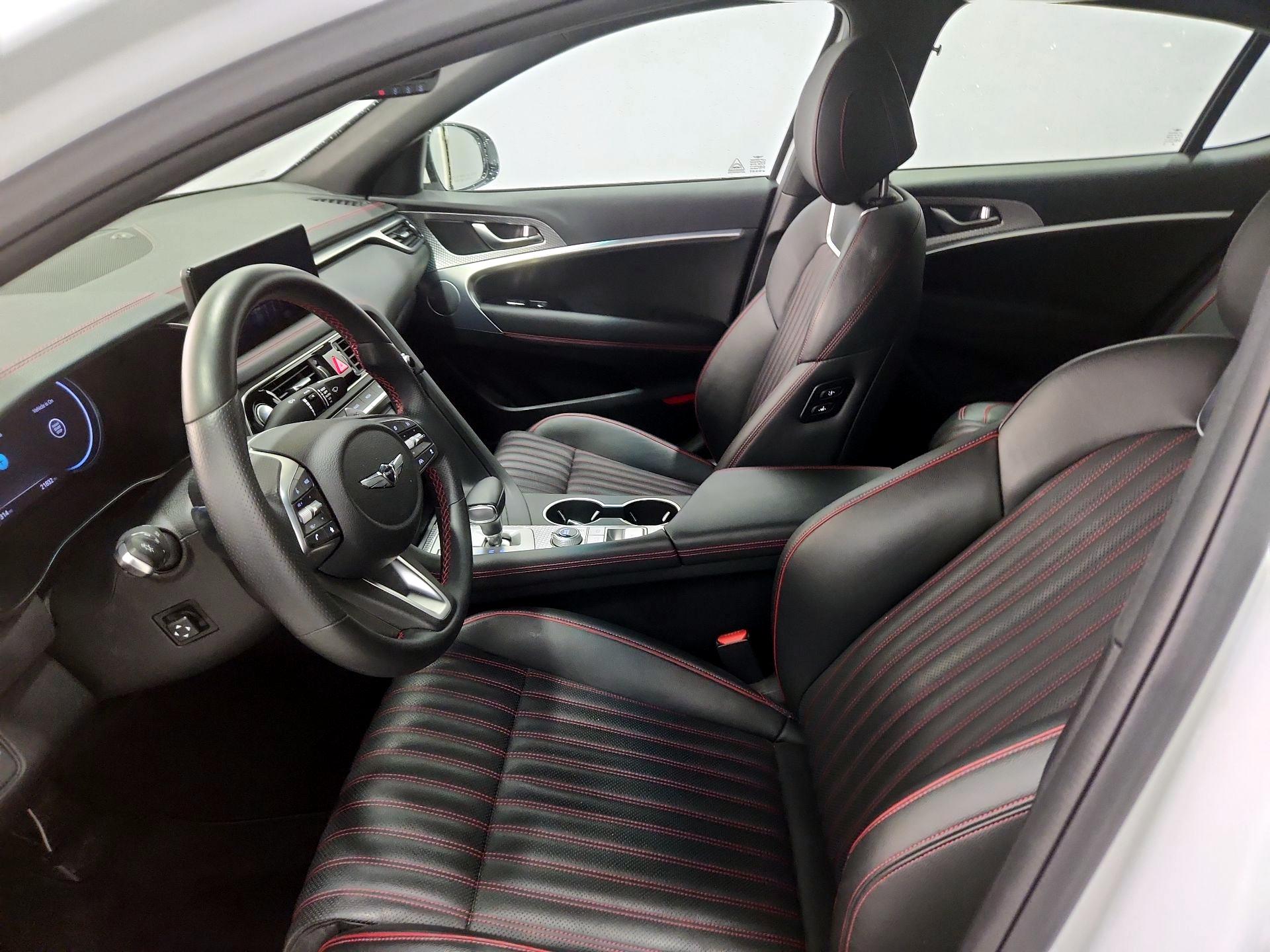 Thumbnail: 2023 Genesis G70 - 11