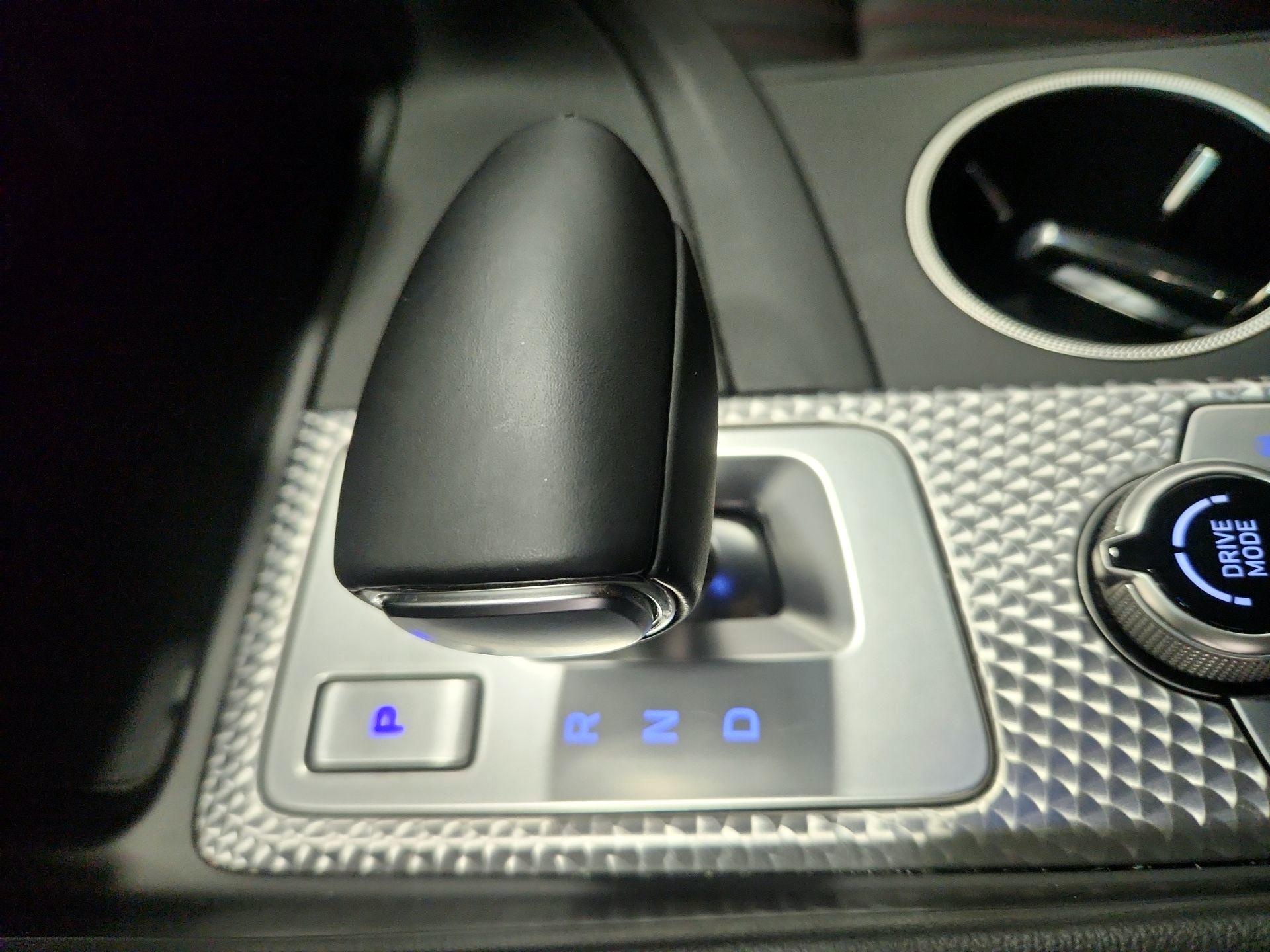 Thumbnail: 2023 Genesis G70 - 17