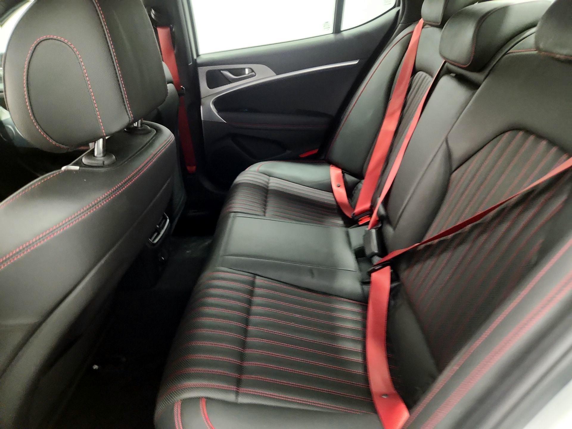 Thumbnail: 2023 Genesis G70 - 19