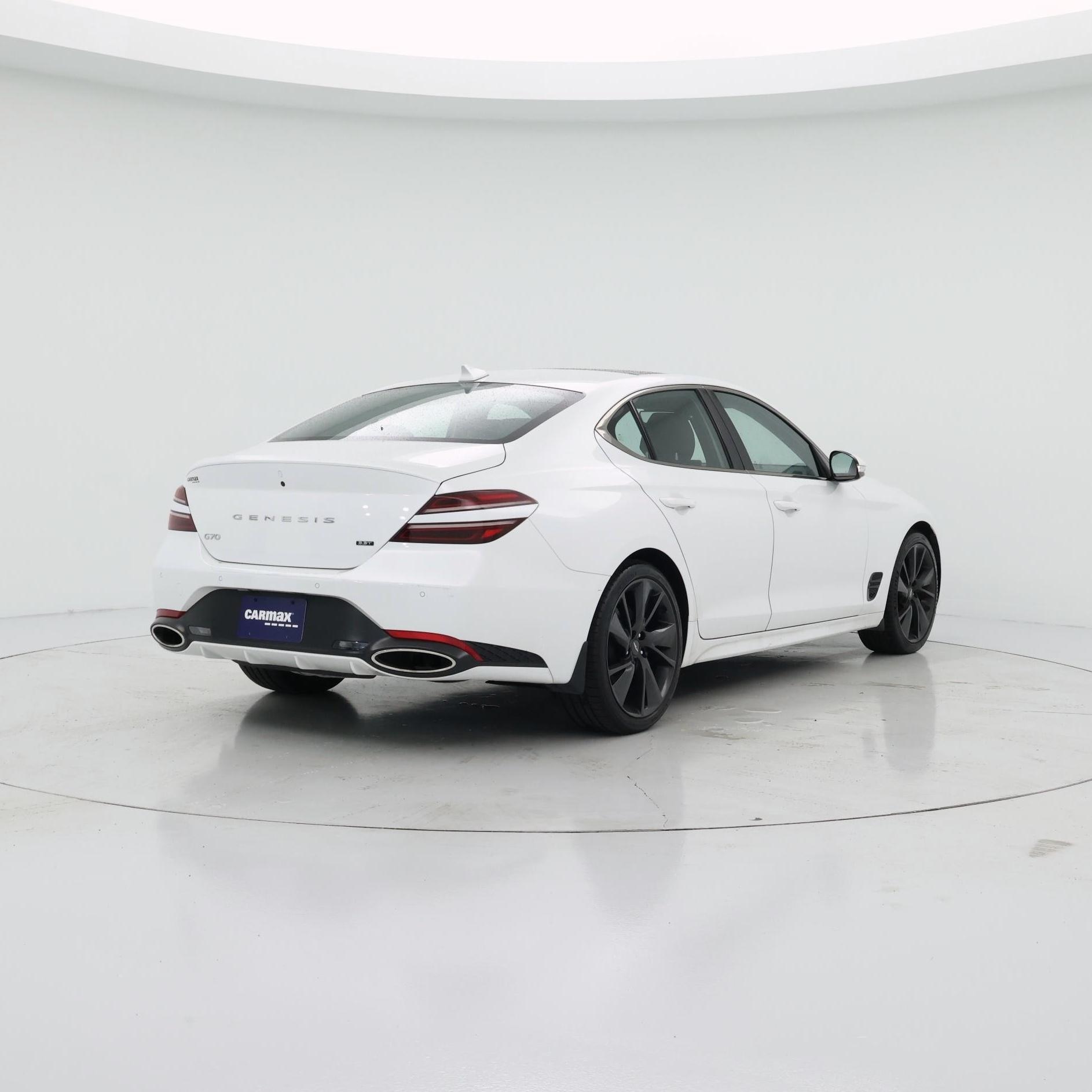 Thumbnail: 2023 Genesis G70 - 8