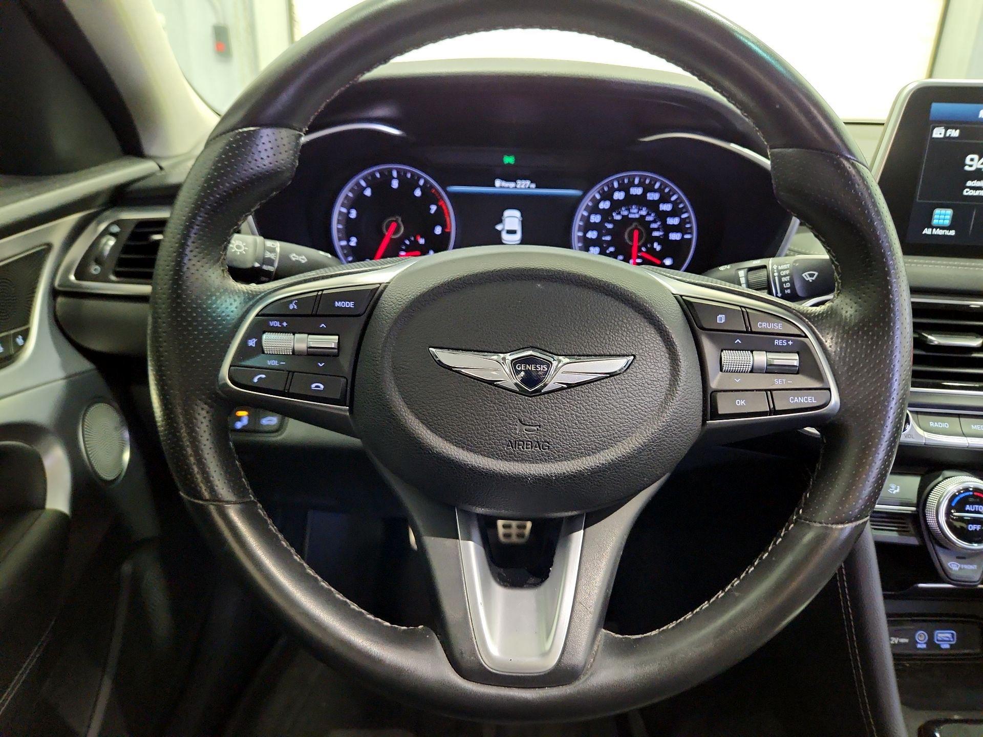 Thumbnail: 2021 Genesis G70 - 10