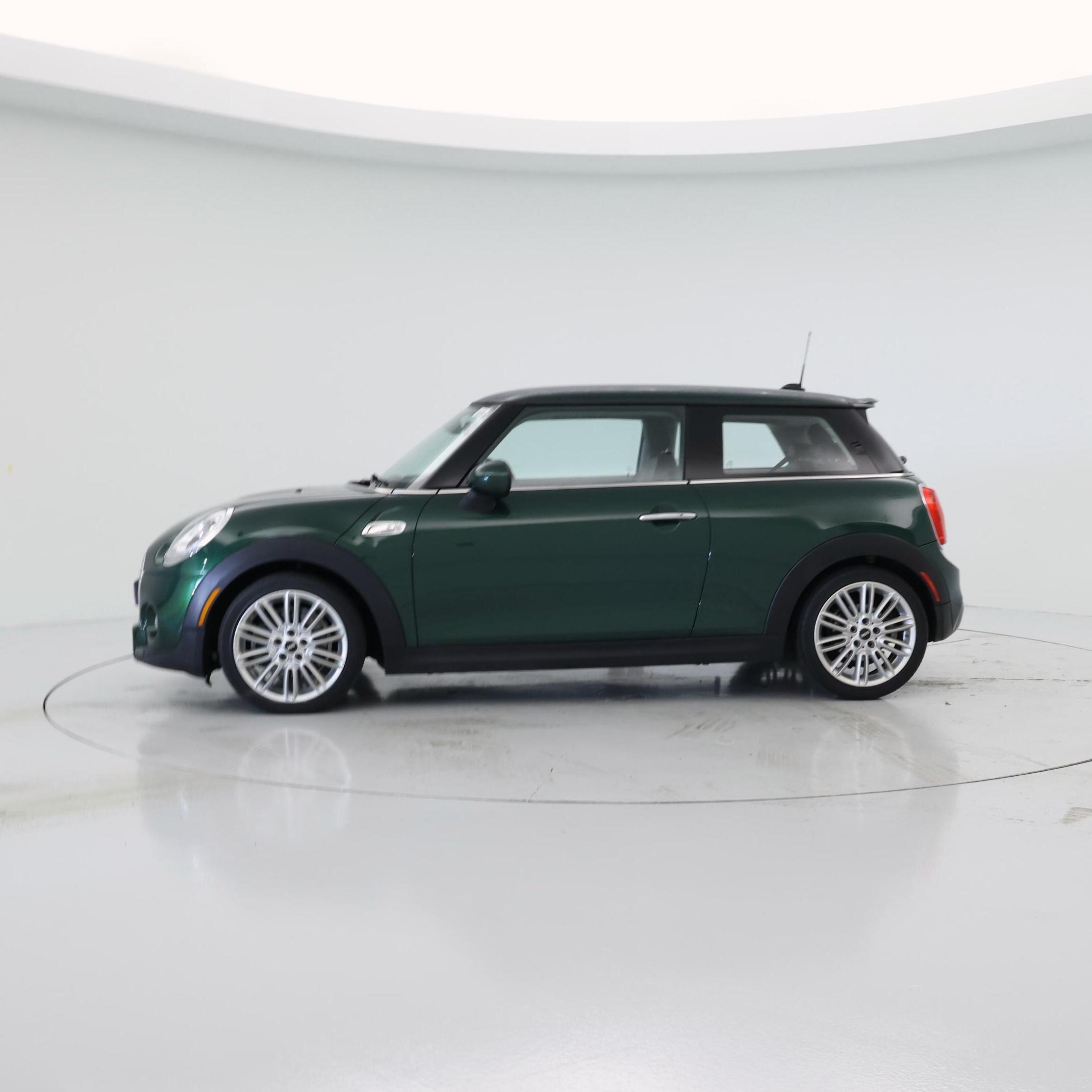 Thumbnail: 2015 MINI Cooper Hardtop - 3