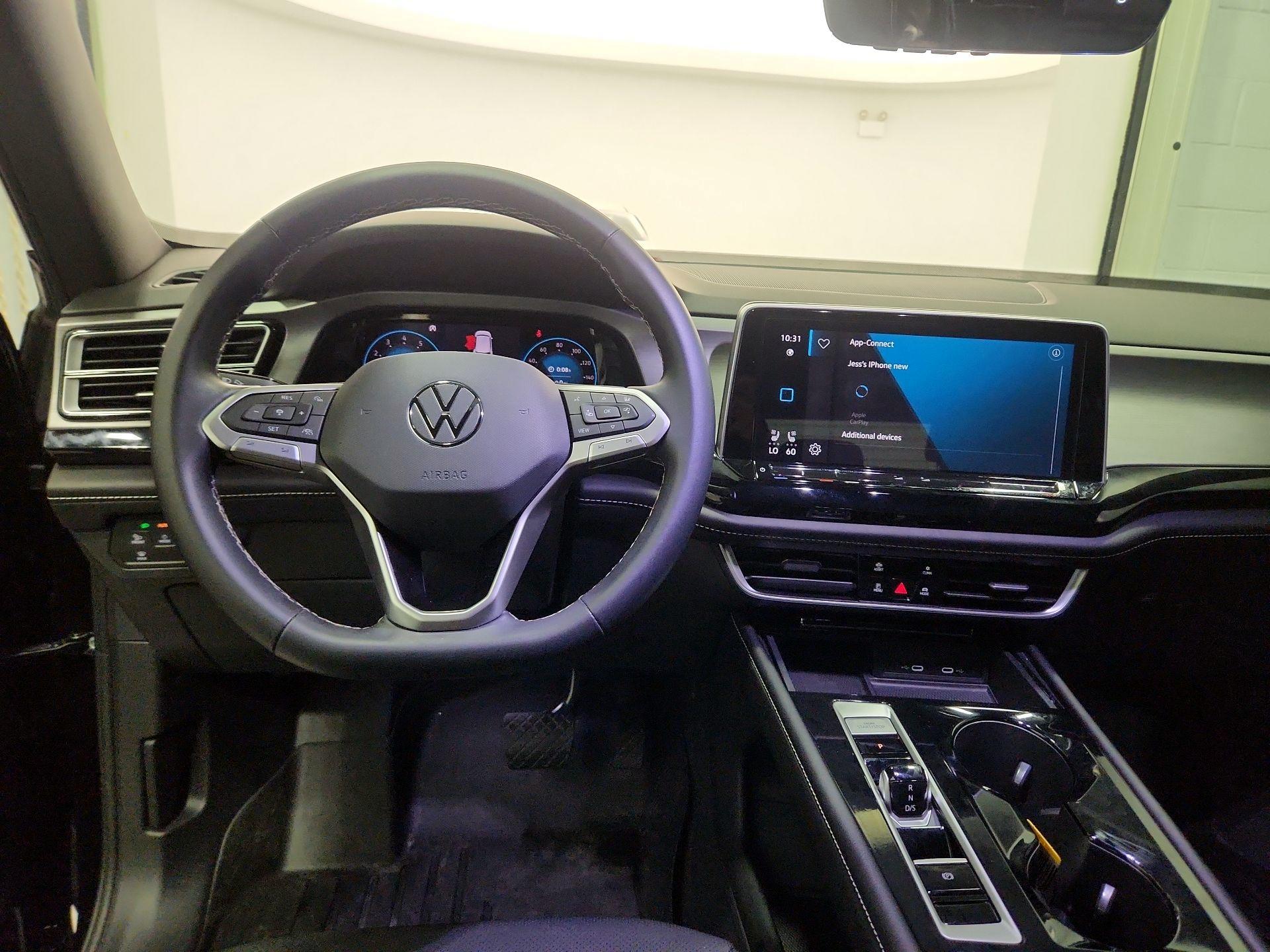 Thumbnail: 2024 Volkswagen Atlas - 10
