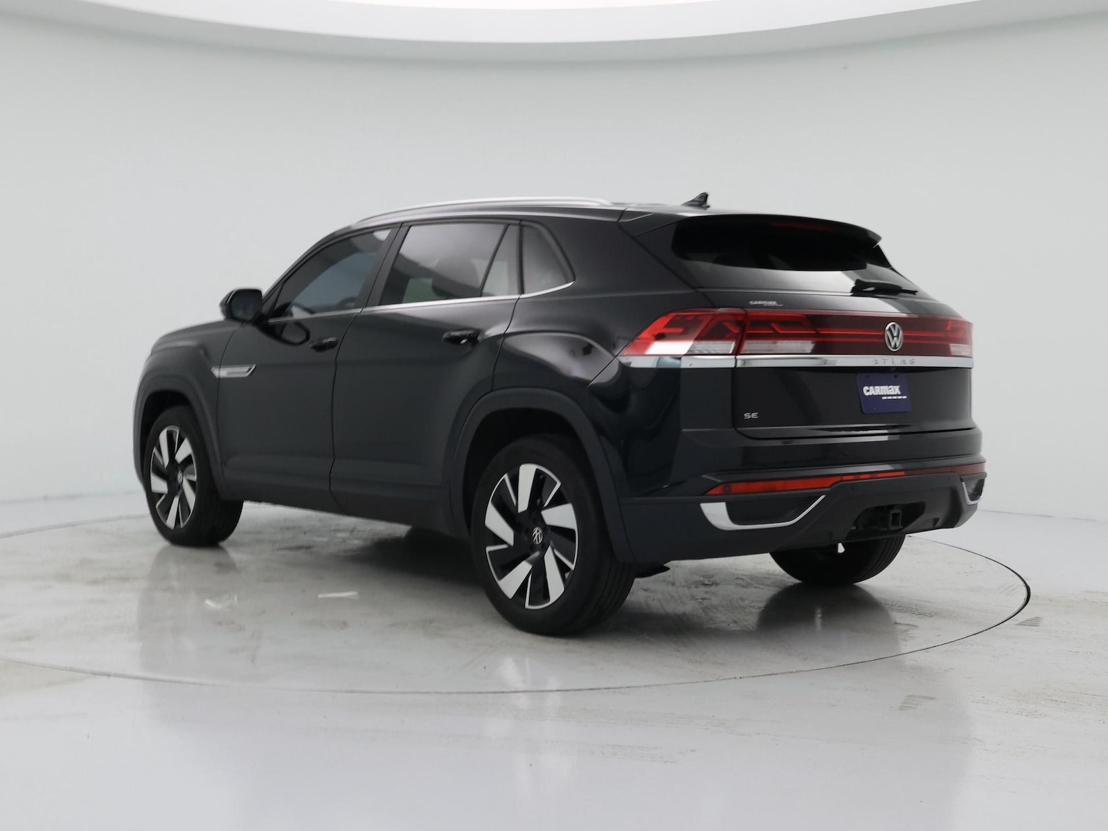 2024 Volkswagen Atlas Cross Sport SE w/Tech - Photo 3