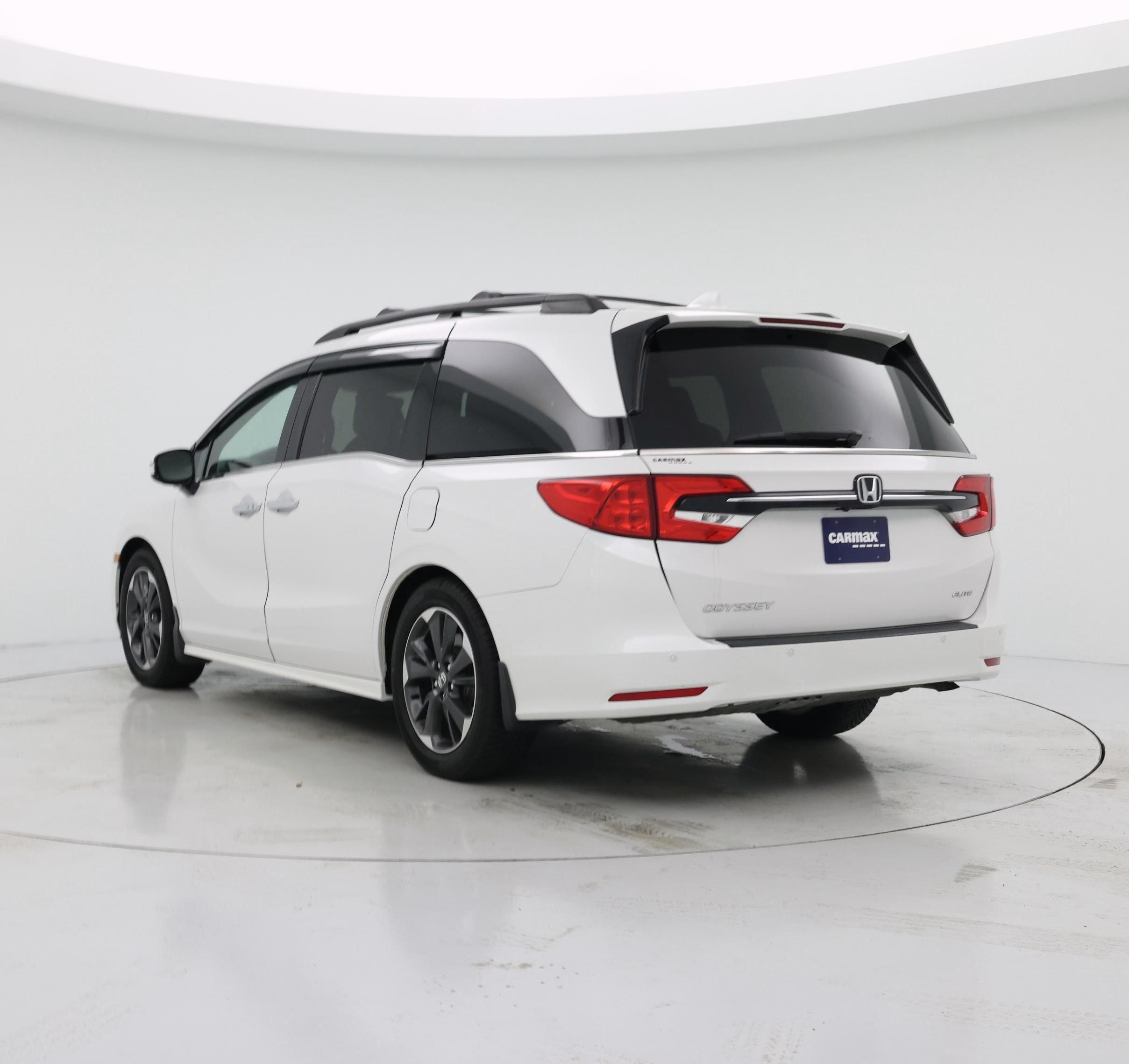 Thumbnail: 2023 Honda Odyssey - 2