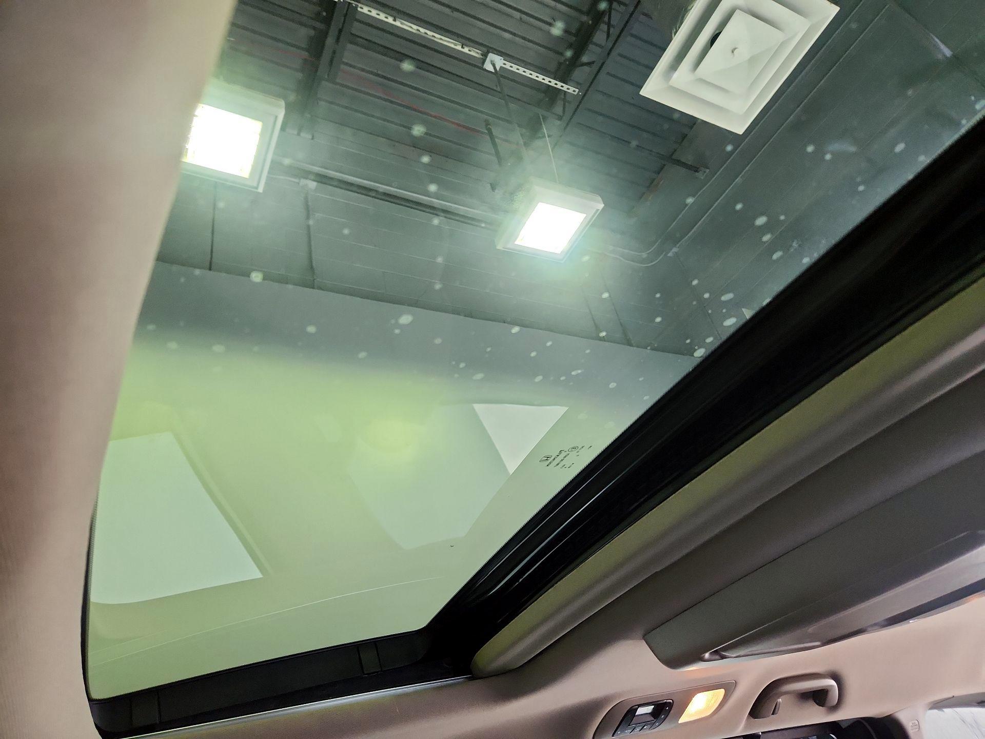 Thumbnail: 2023 Honda Odyssey - 20