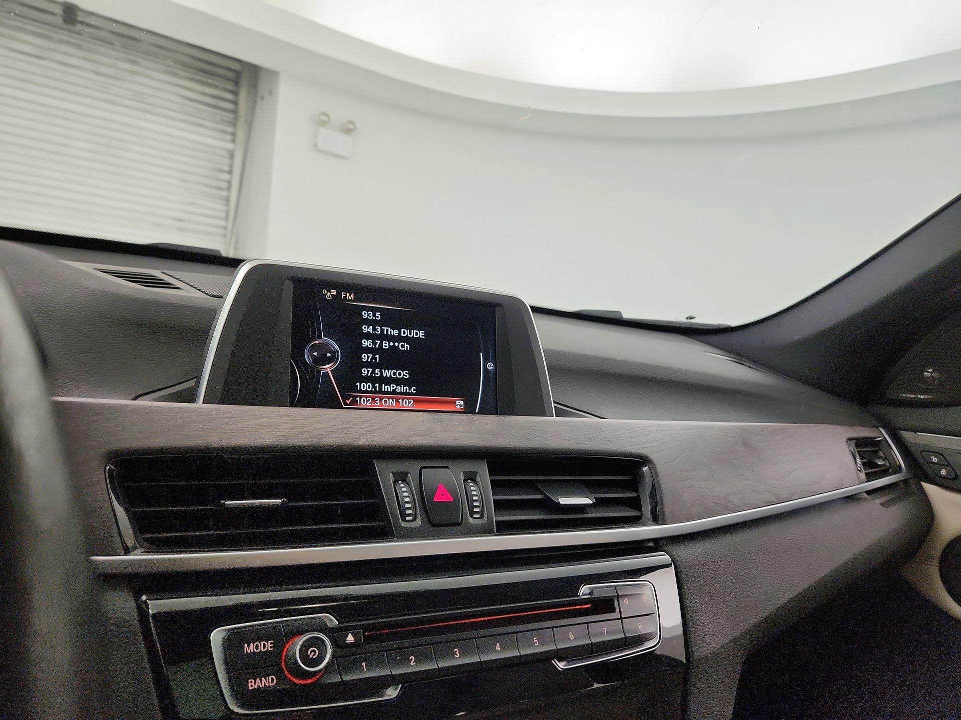 Thumbnail: 2017 BMW X1 - 16