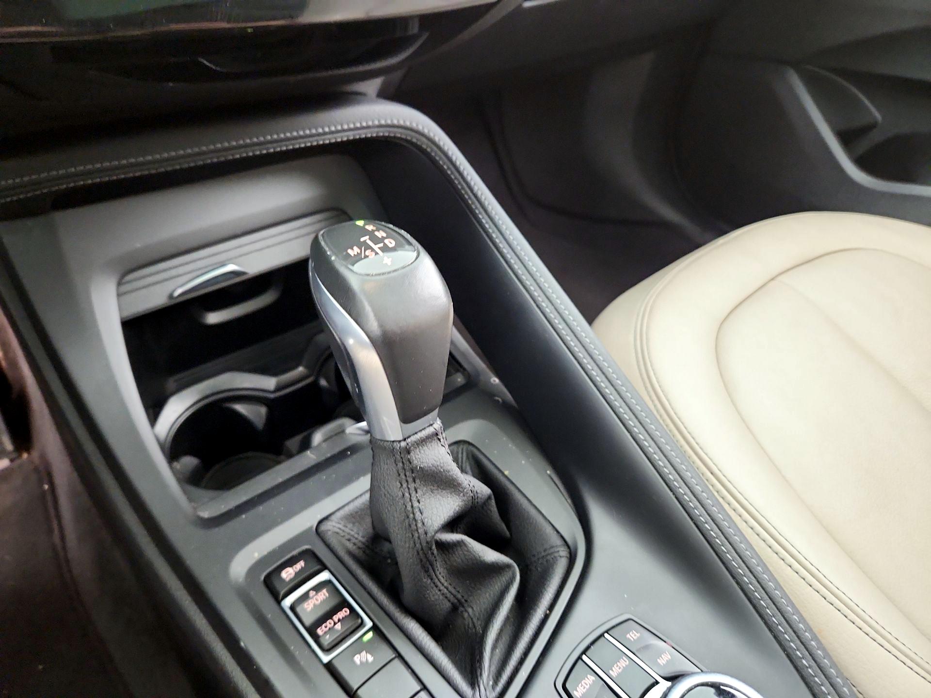 Thumbnail: 2017 BMW X1 - 18