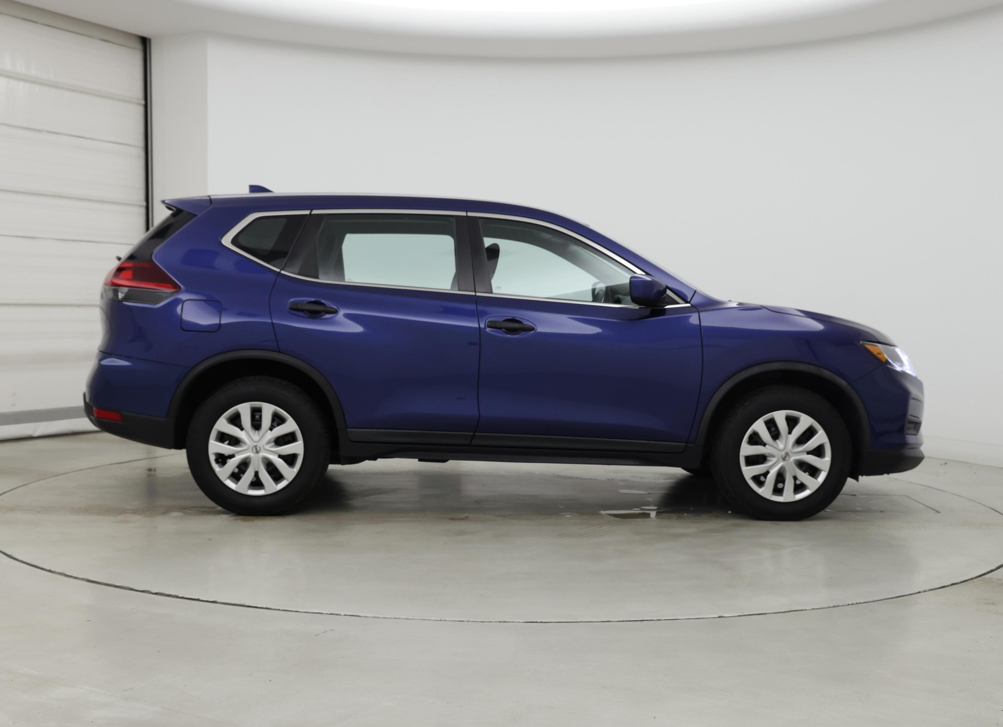 Thumbnail: 2018 Nissan Rogue - 7