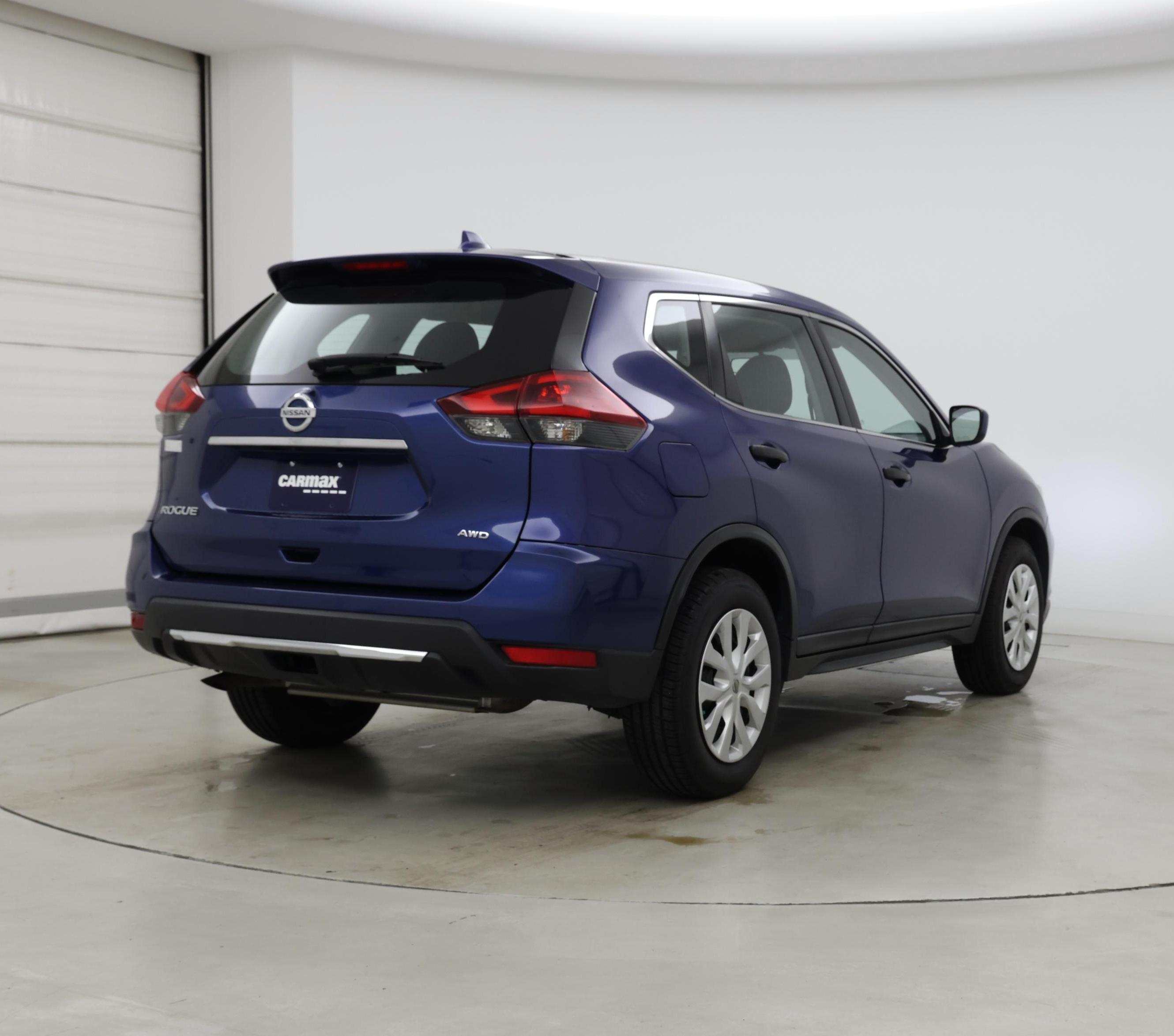 Thumbnail: 2018 Nissan Rogue - 8