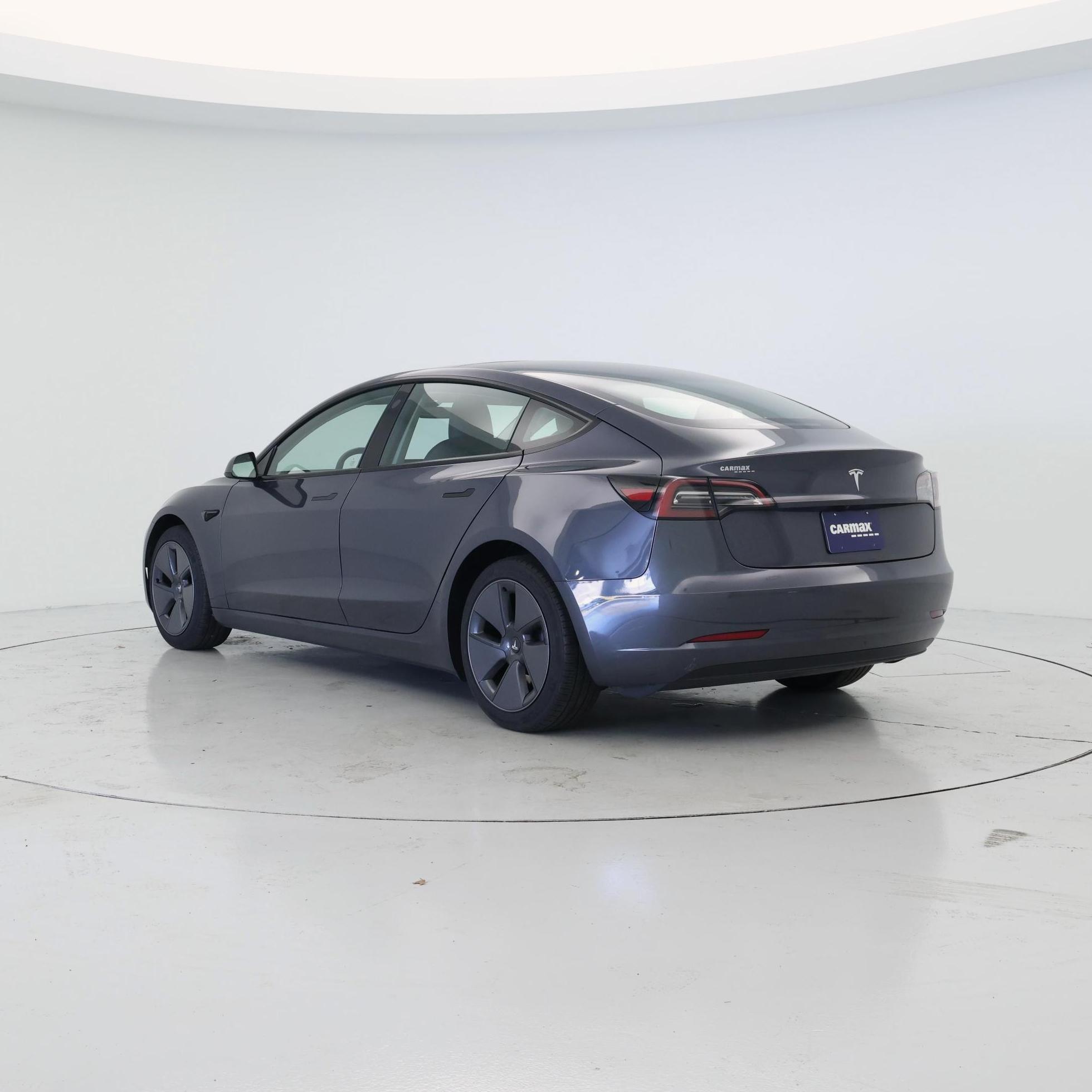 Thumbnail: 2023 Tesla Model 3 - 2