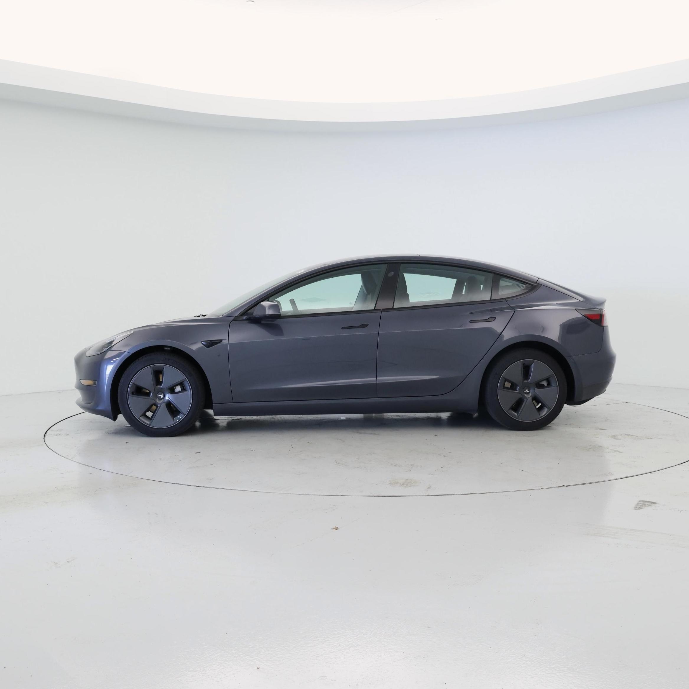 Thumbnail: 2023 Tesla Model 3 - 3