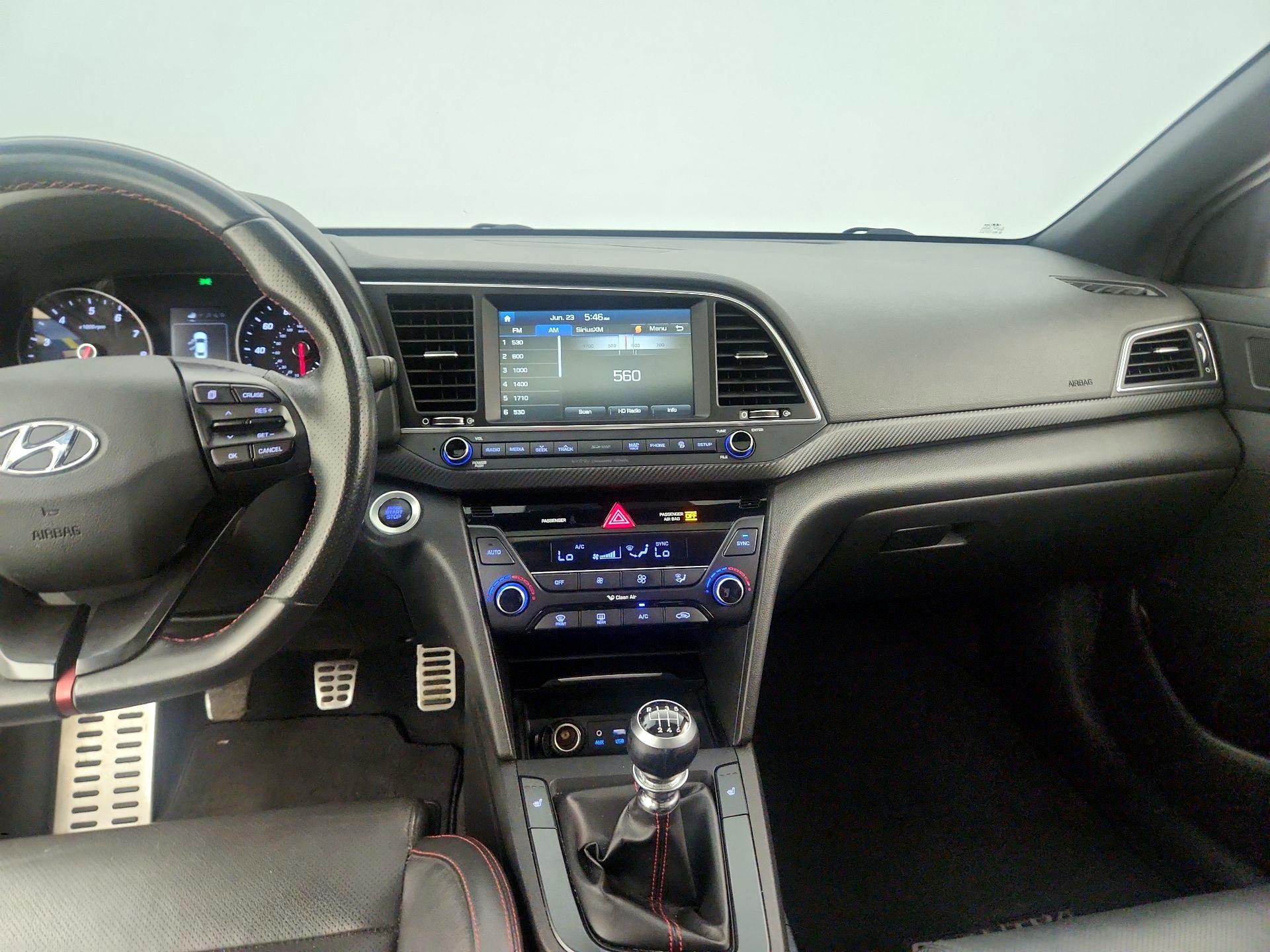 Thumbnail: 2018 Hyundai Elantra - 9