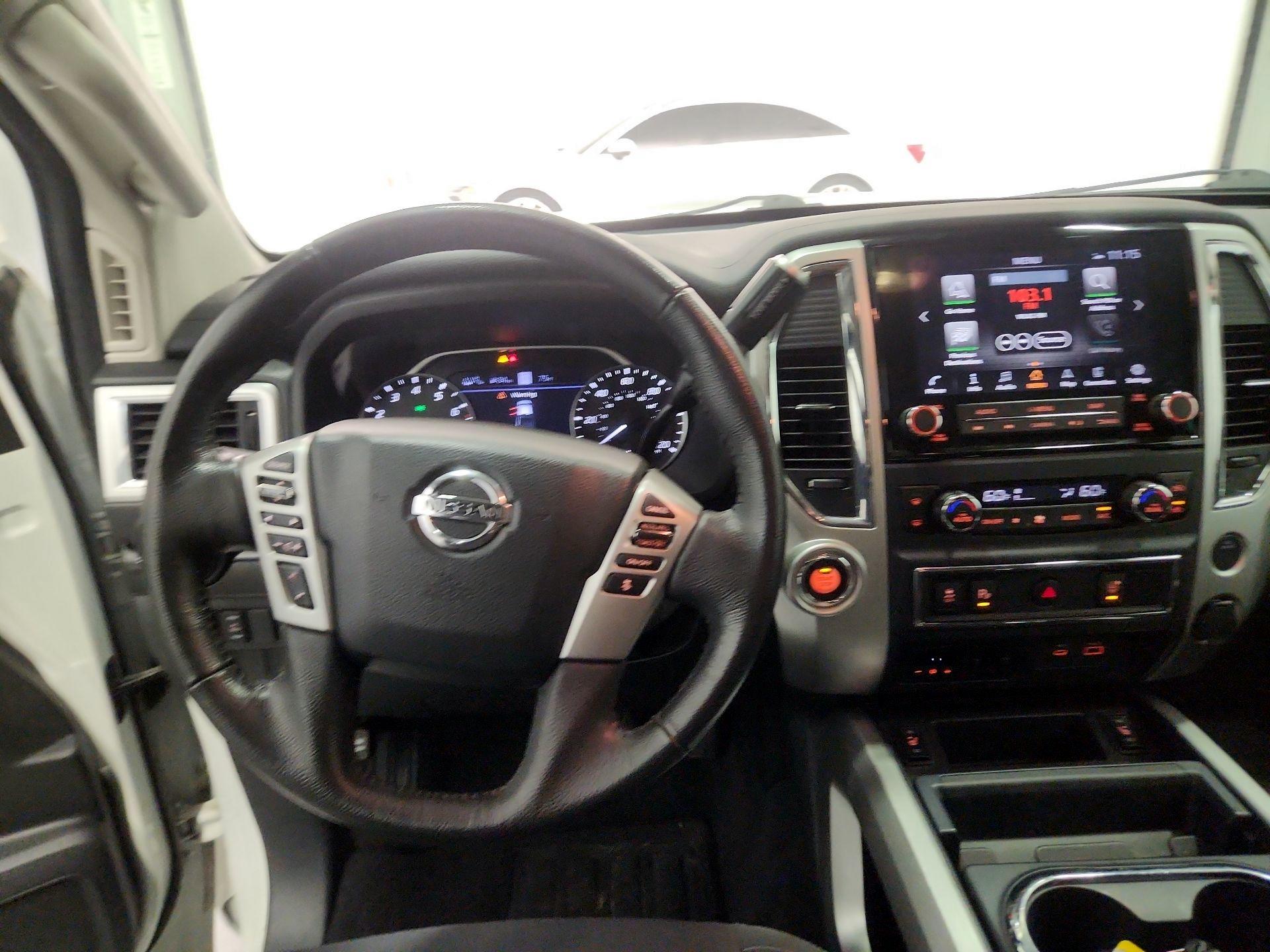 Thumbnail: 2021 Nissan Titan - 10