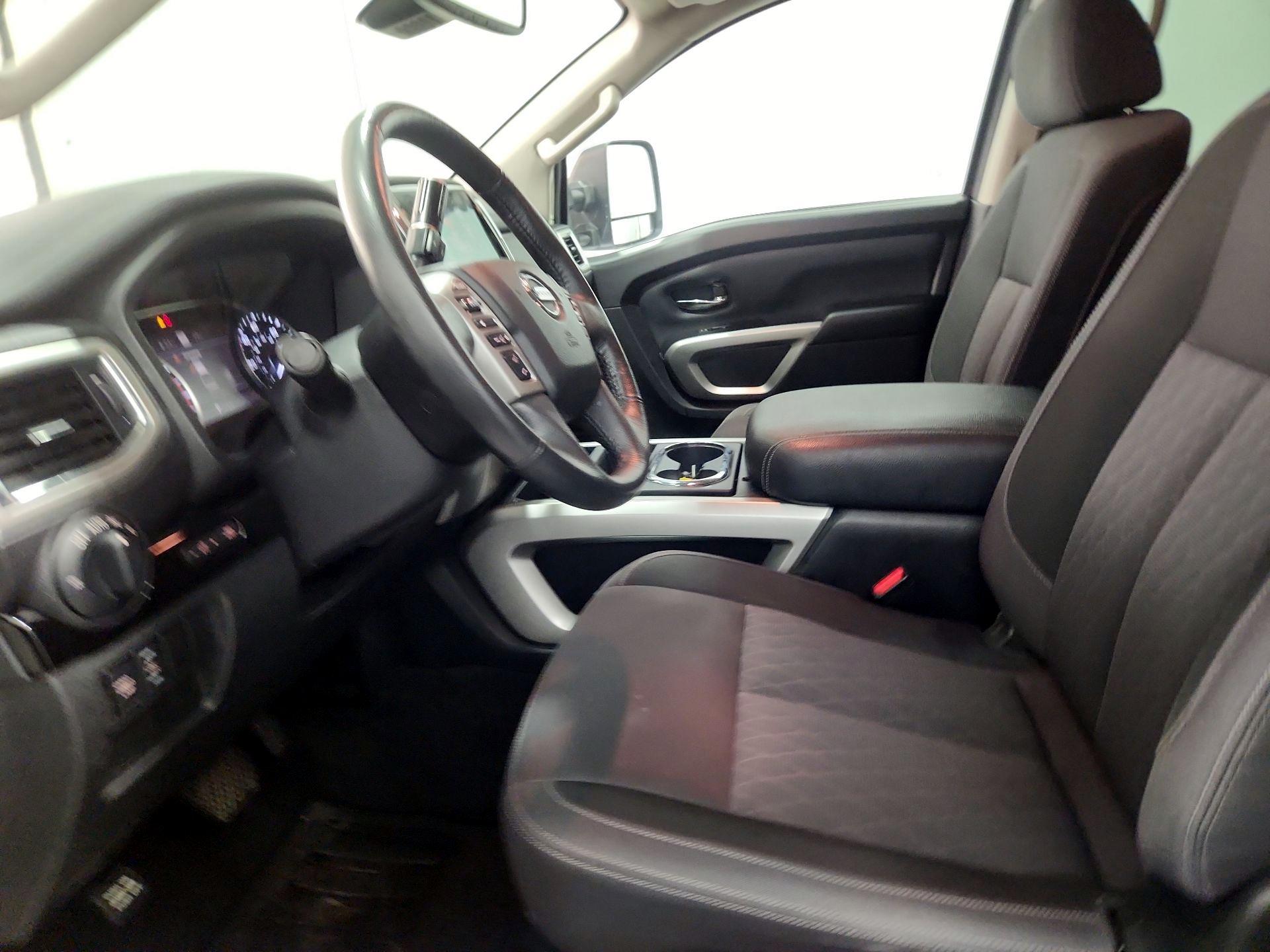 Thumbnail: 2021 Nissan Titan - 11