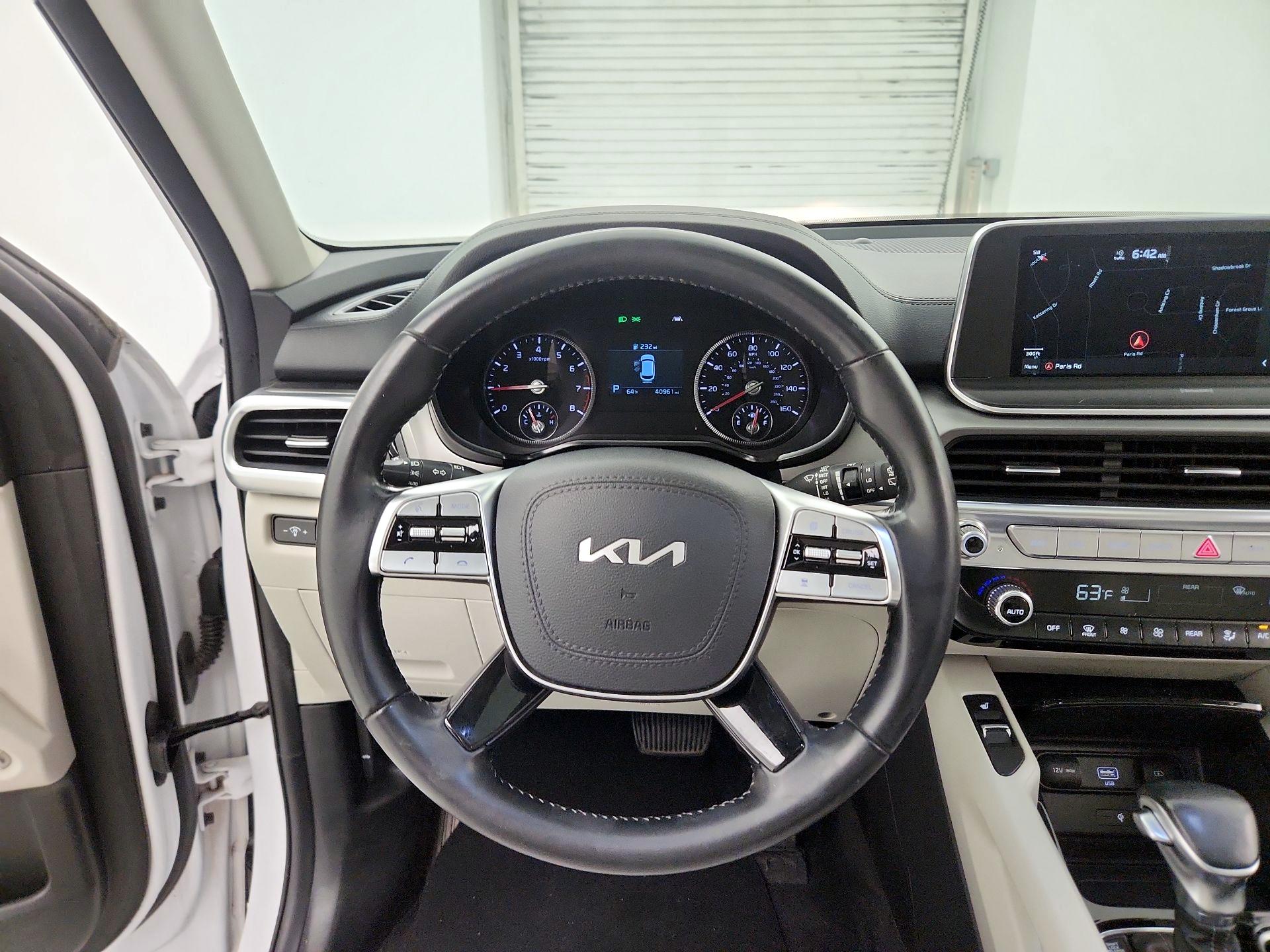 Thumbnail: 2022 Kia Telluride - 10