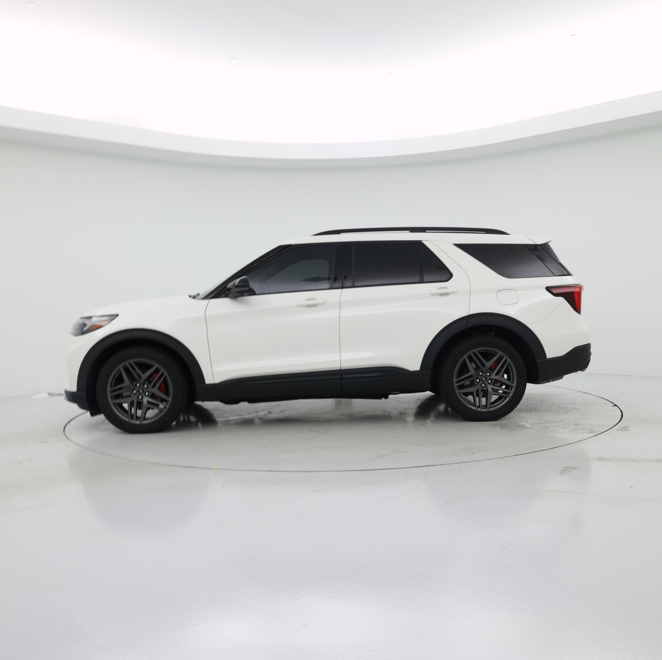 Thumbnail: 2025 Ford Explorer - 3